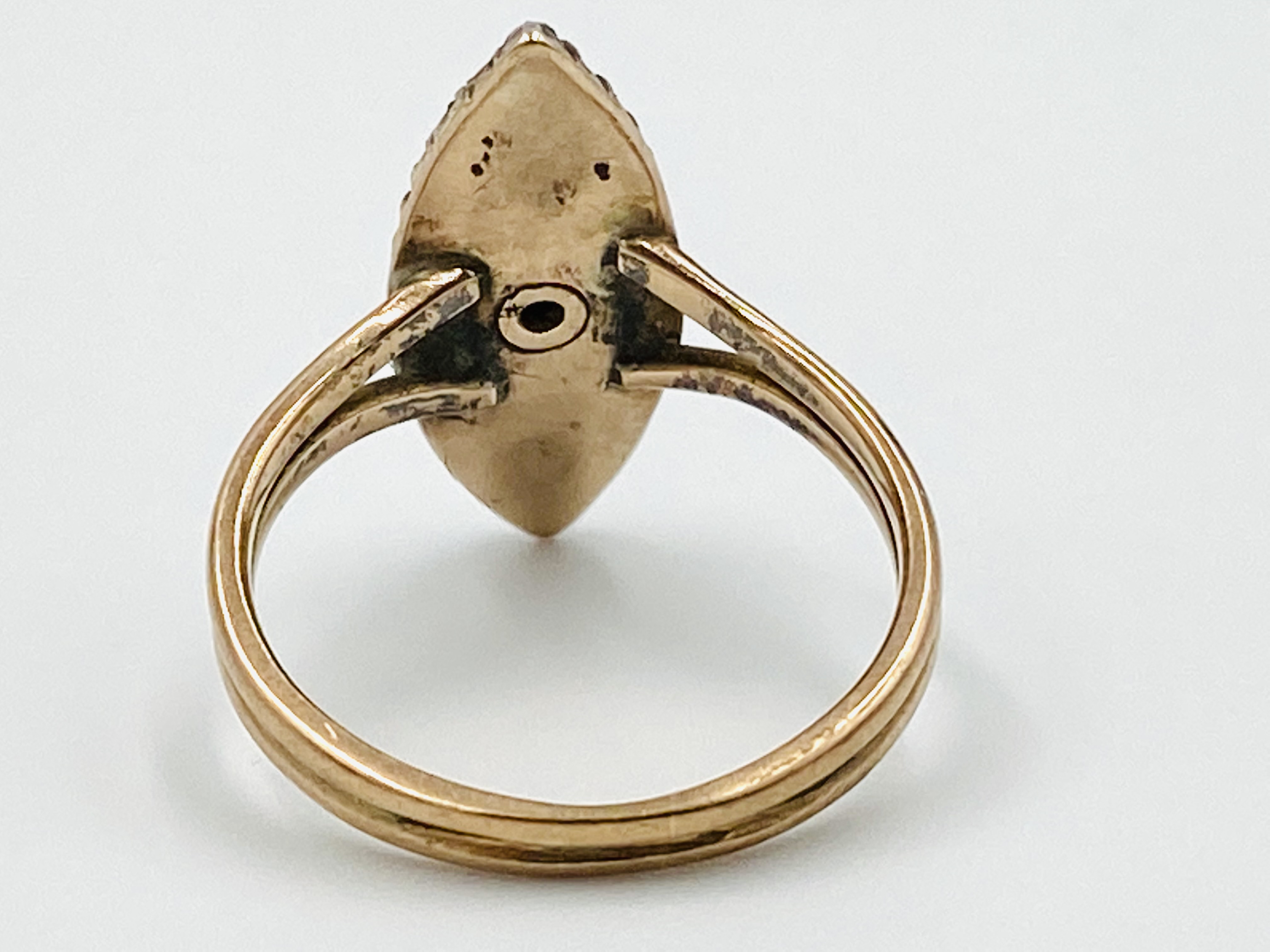 Antique gold, enamel and diamond ring - Image 4 of 5