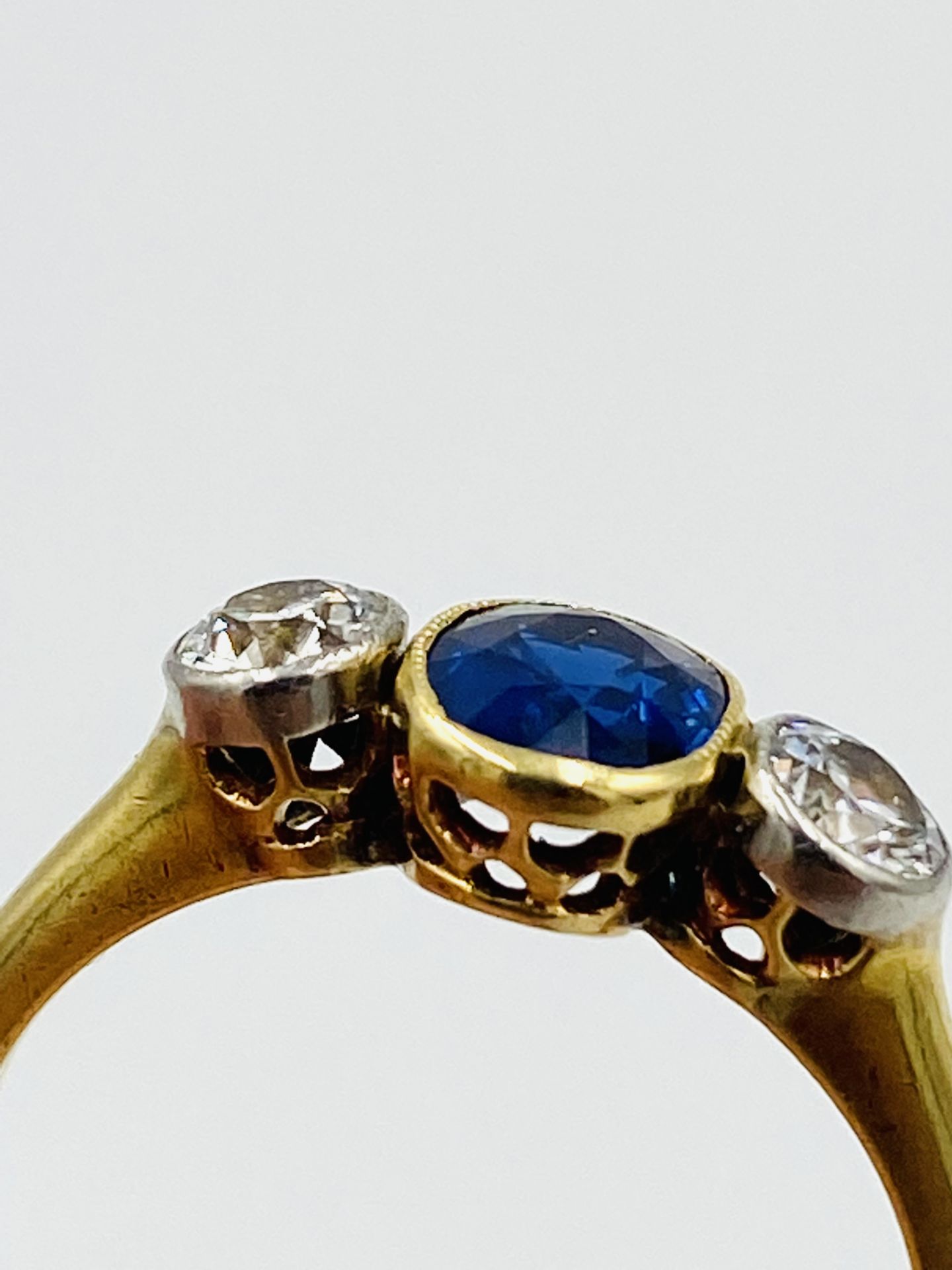 18ct gold, sapphire and diamond three stone ring - Image 4 of 5