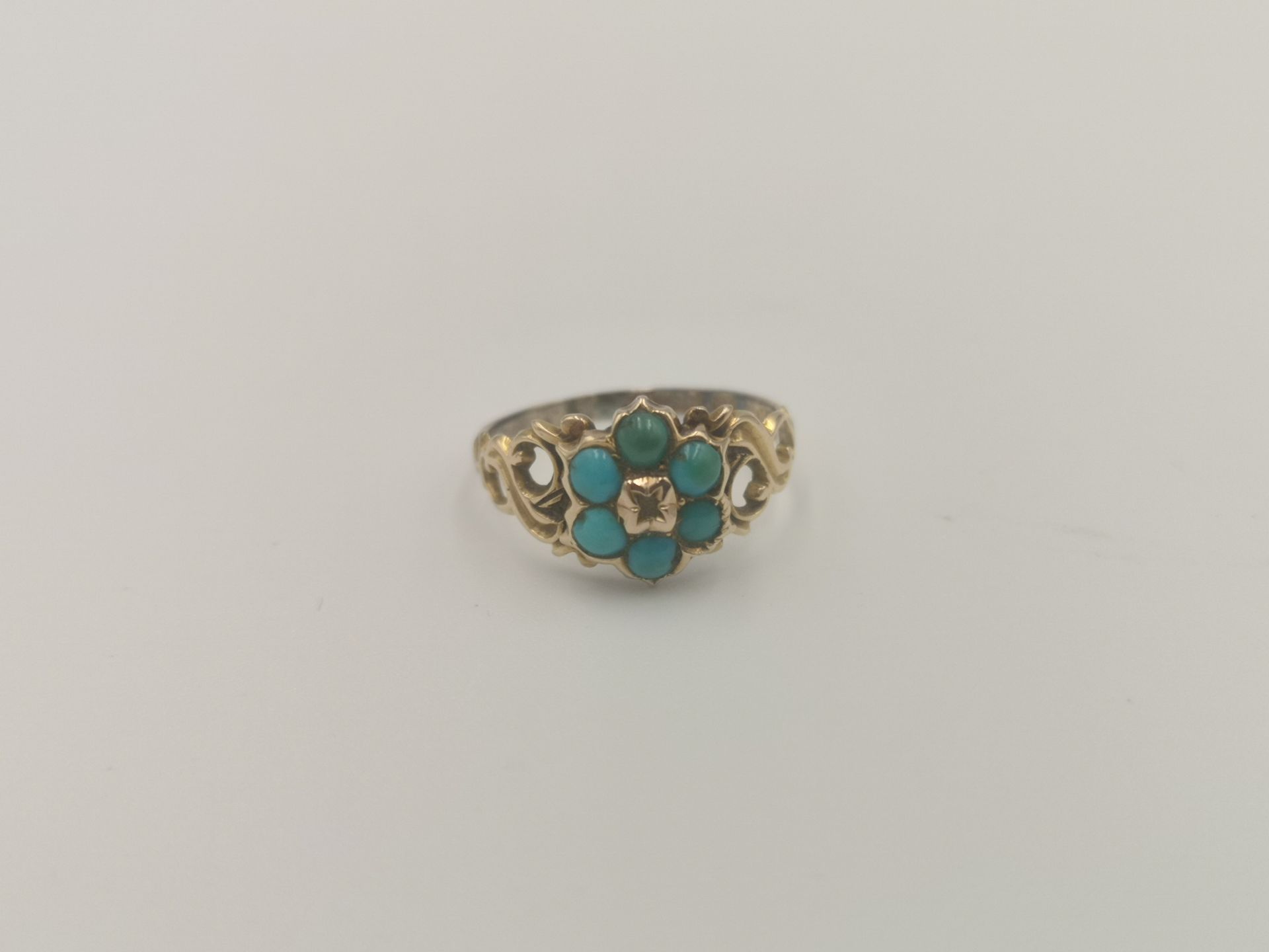 15ct gold ring set with turquoise