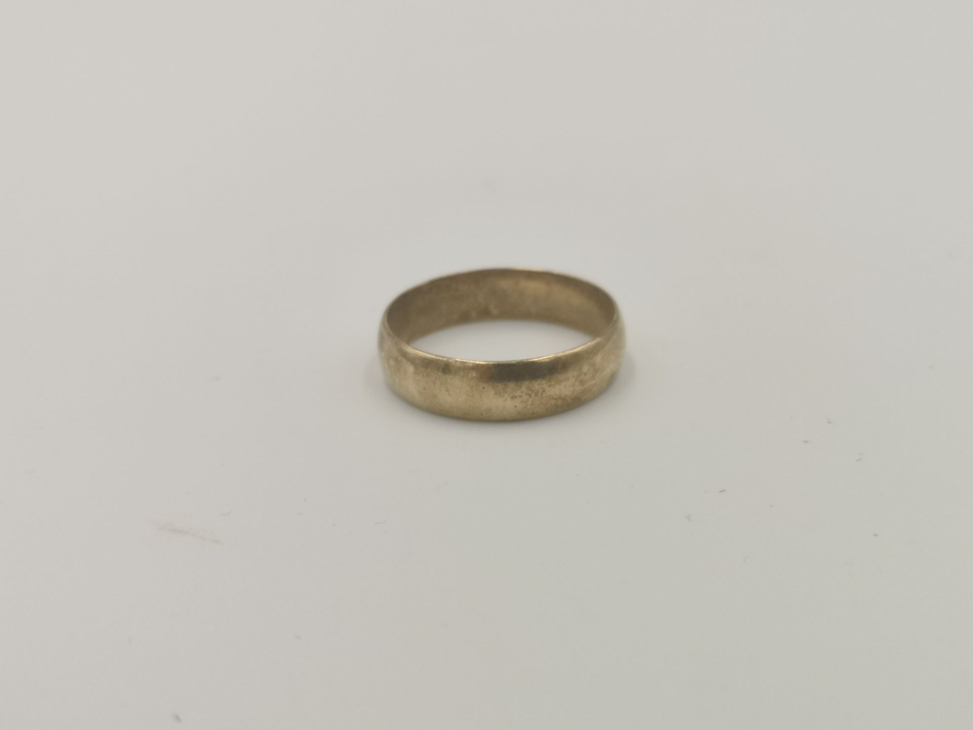 9ct gold band - Image 4 of 4