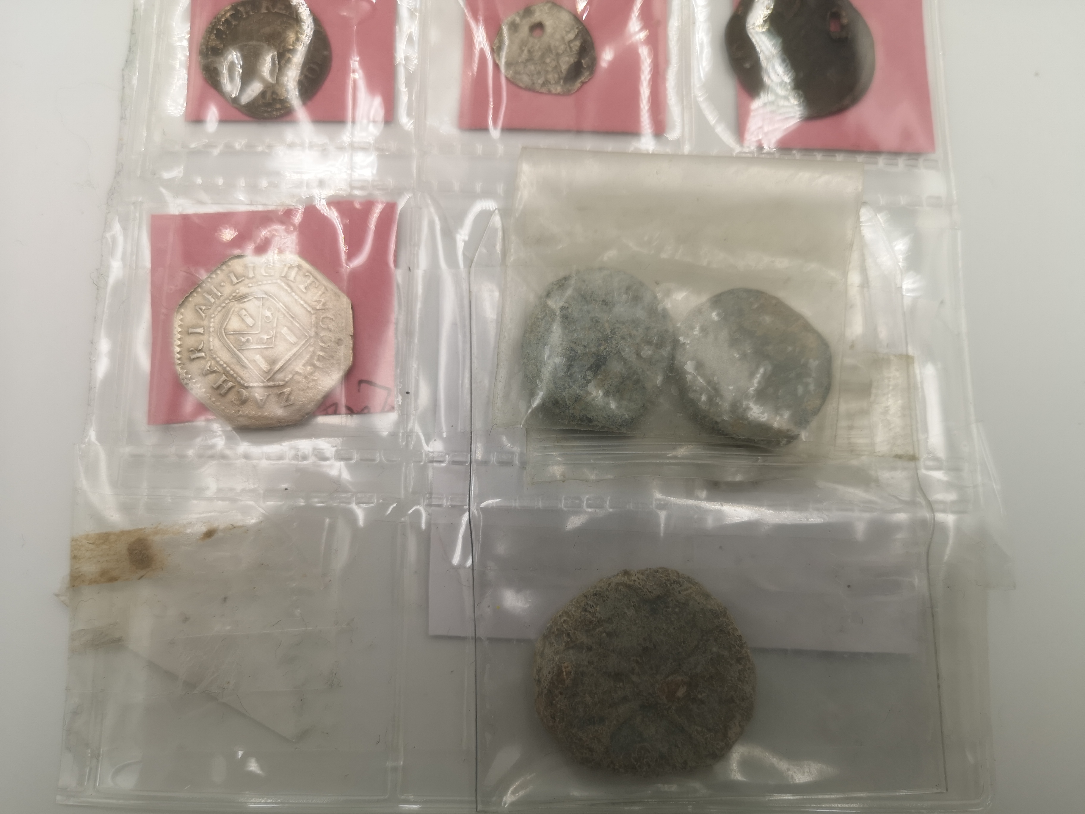 Collection of hammered silver coins and tokens - Image 4 of 5