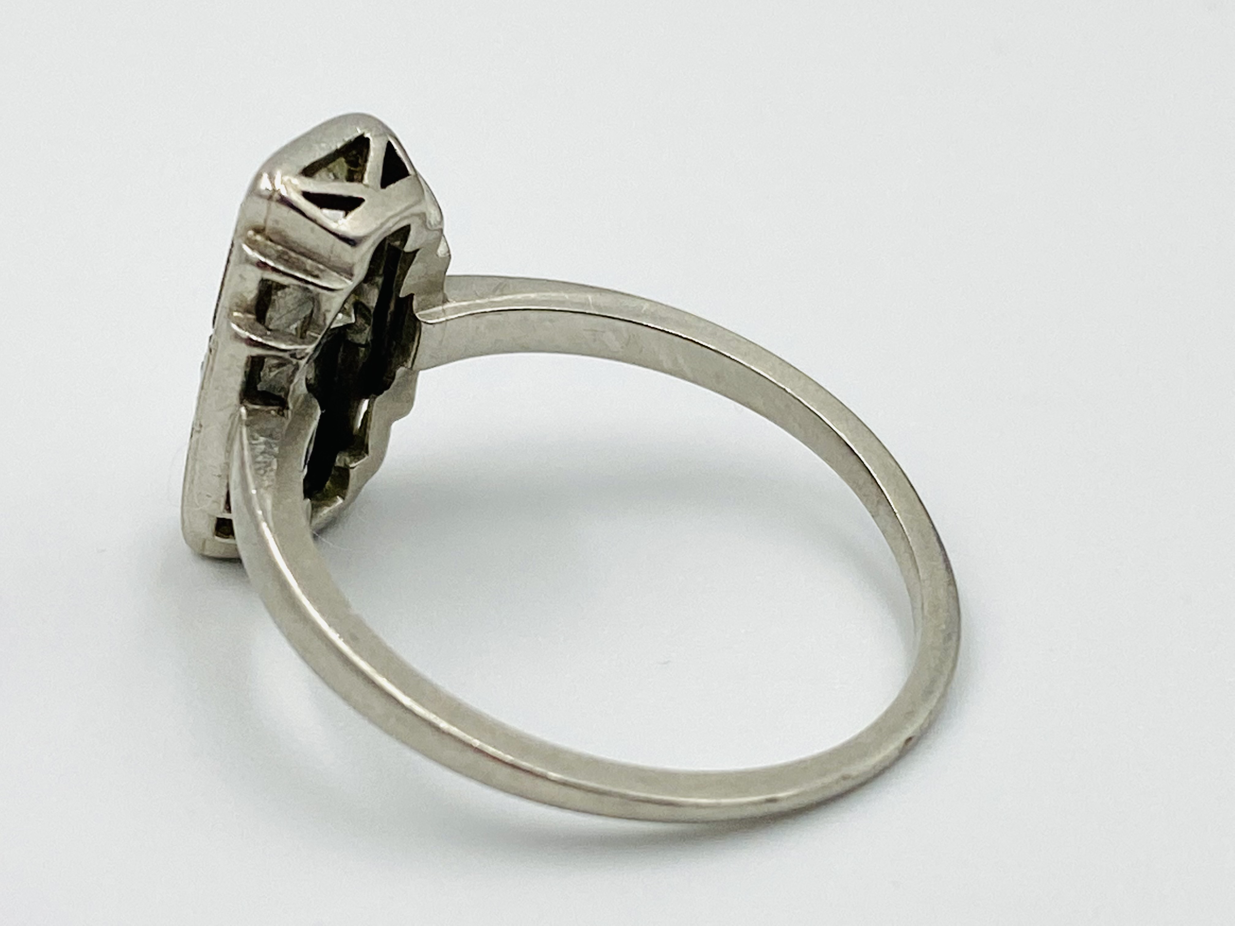 Art deco style platinum and diamond two stone ring - Image 3 of 6