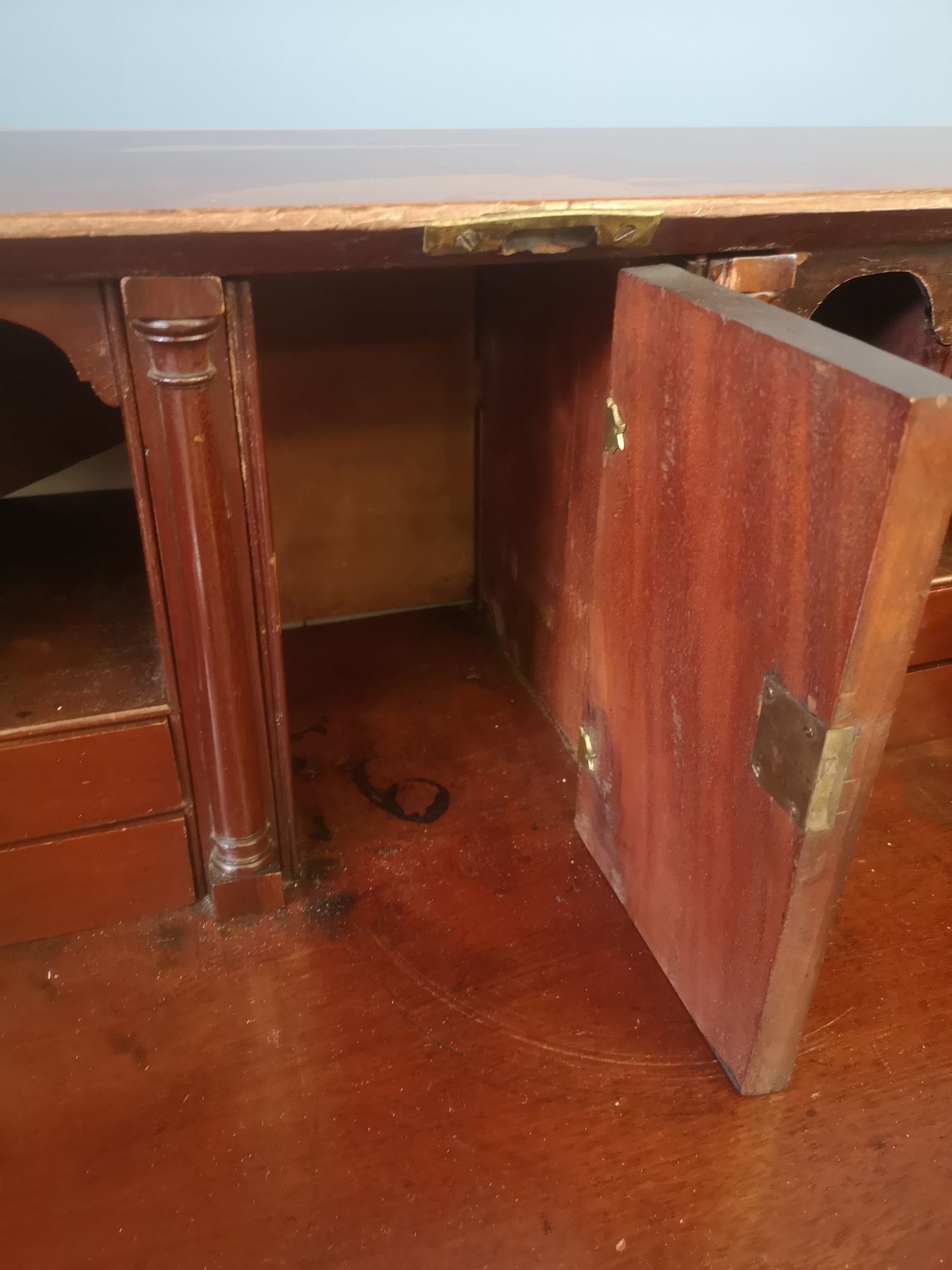 Victorian mahogany bureau - Image 4 of 5