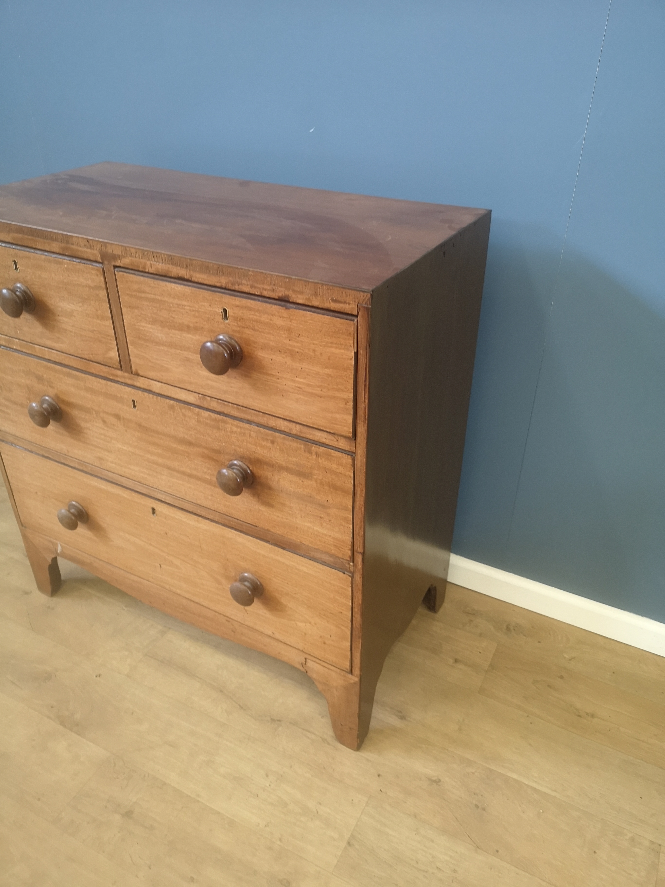 Victorian mahogany chest of drawers - Image 4 of 4