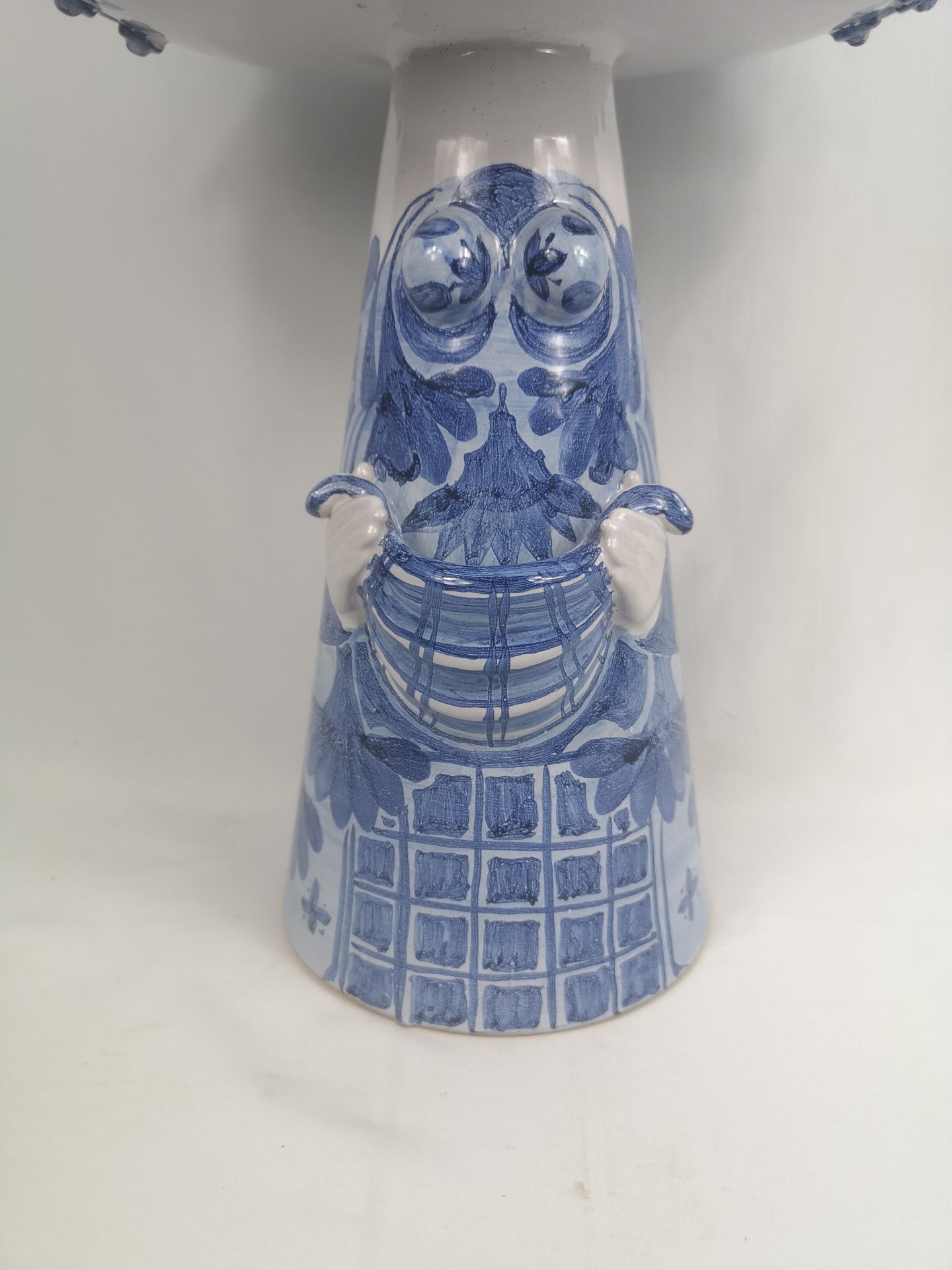 Danish blue and white jardiniere - Image 2 of 7