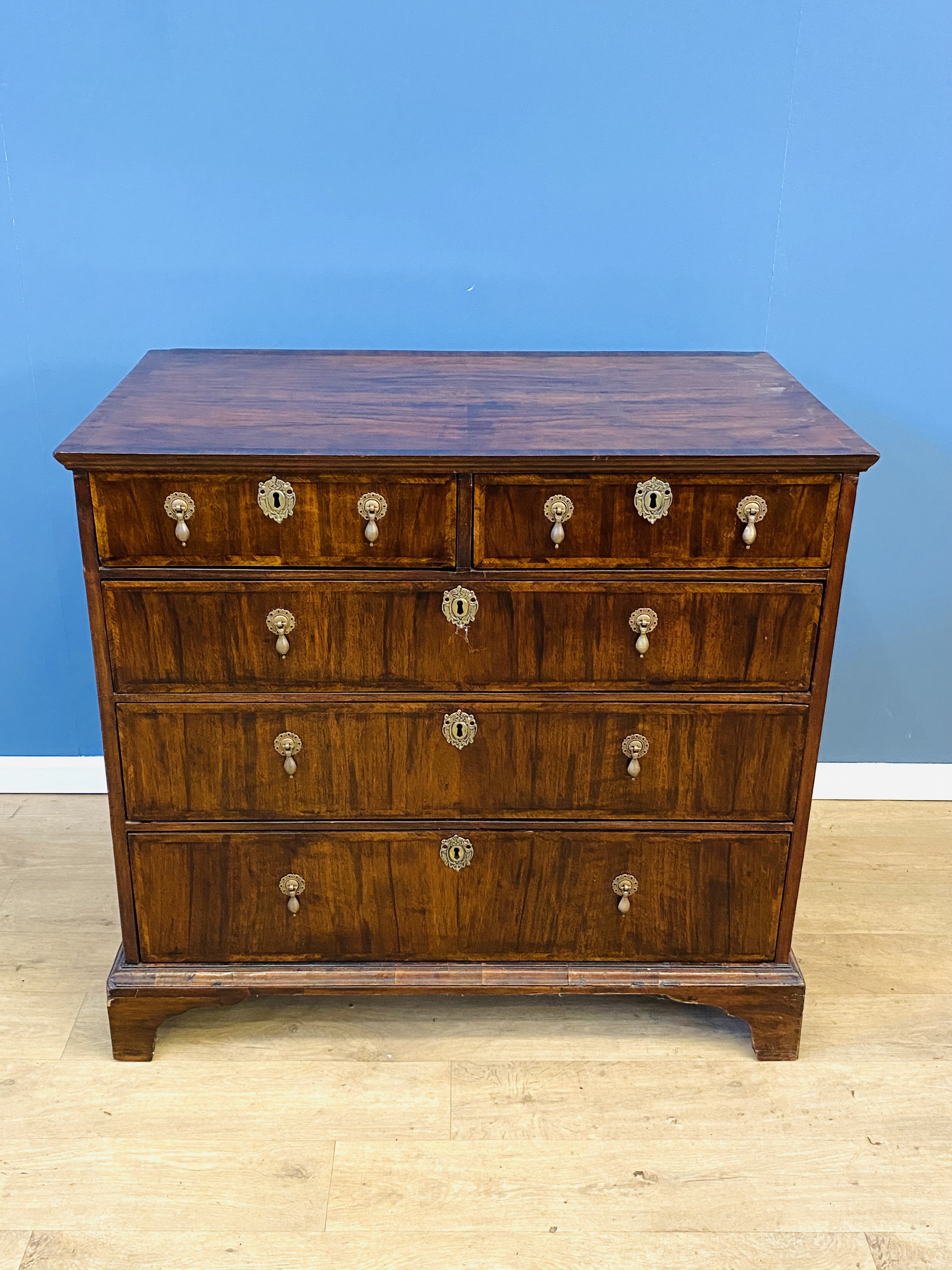 Victorian mahogany chest of drawers