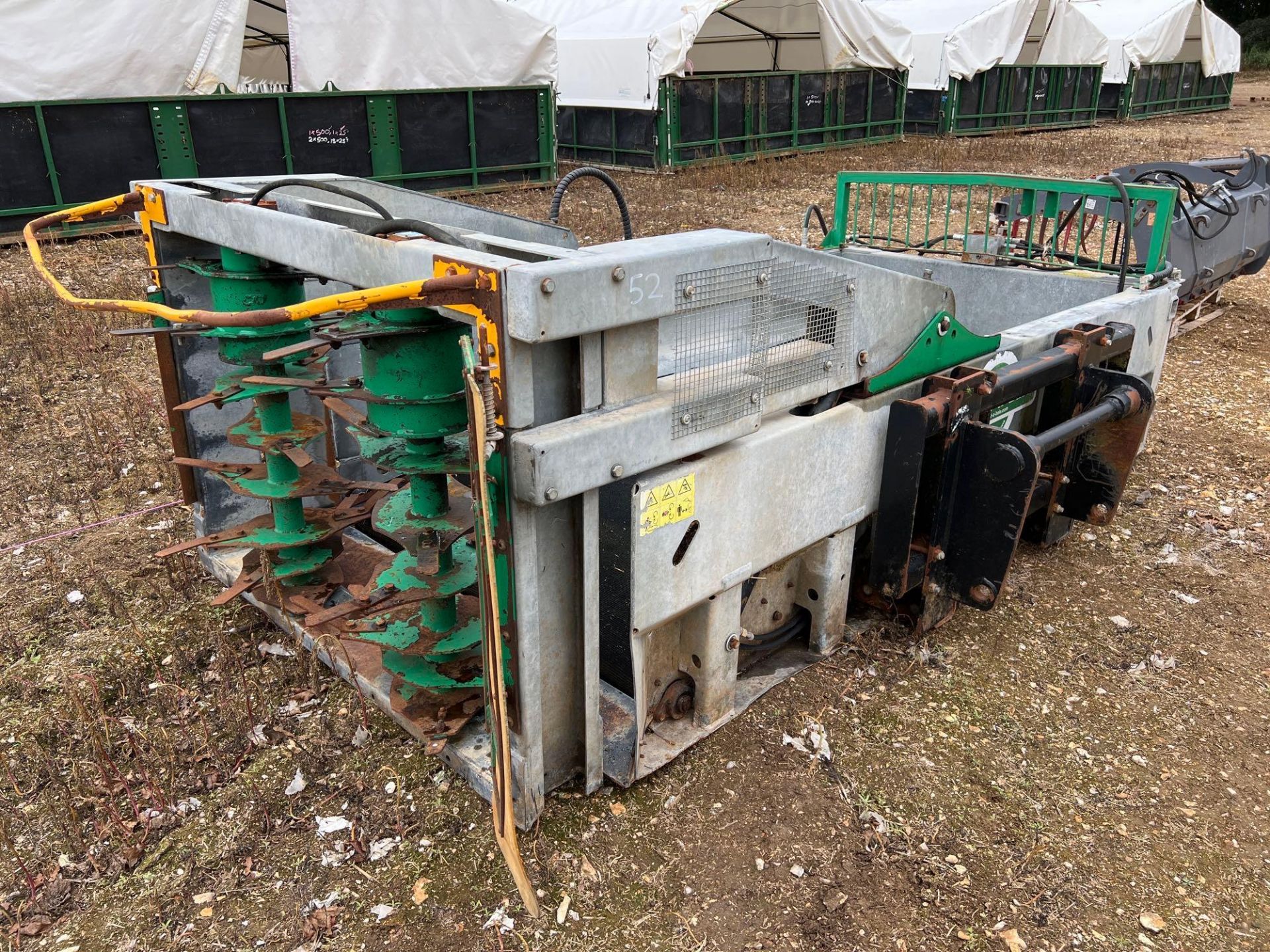 Spread-a-bale midi straw chopper (2017) with spare mat and rollers