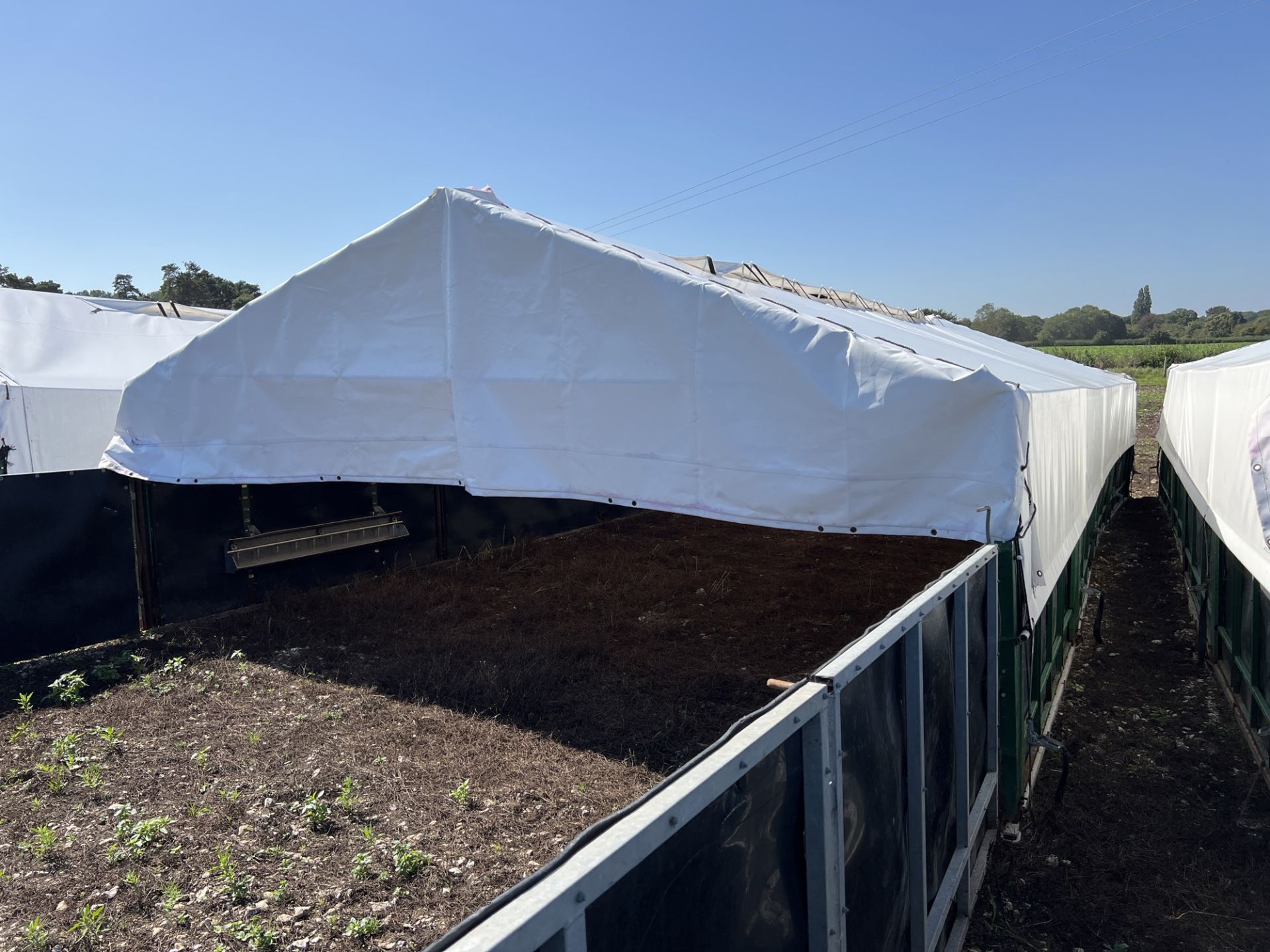 John Harvey Engineering 42ft x 20ft skid mounted rearing tent - Image 4 of 4