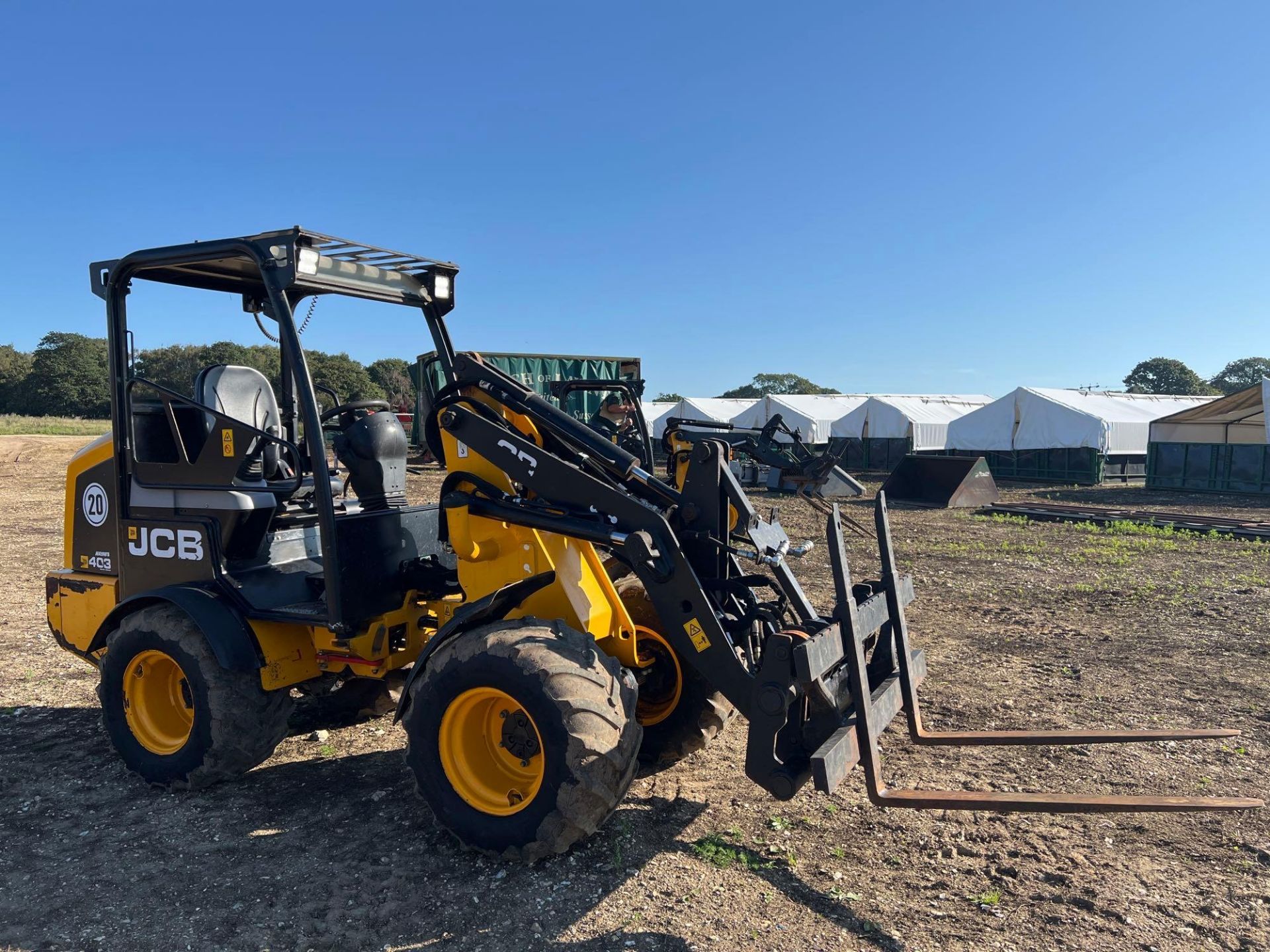 JCB 403 Wheeled Loader (2021) - Image 5 of 11