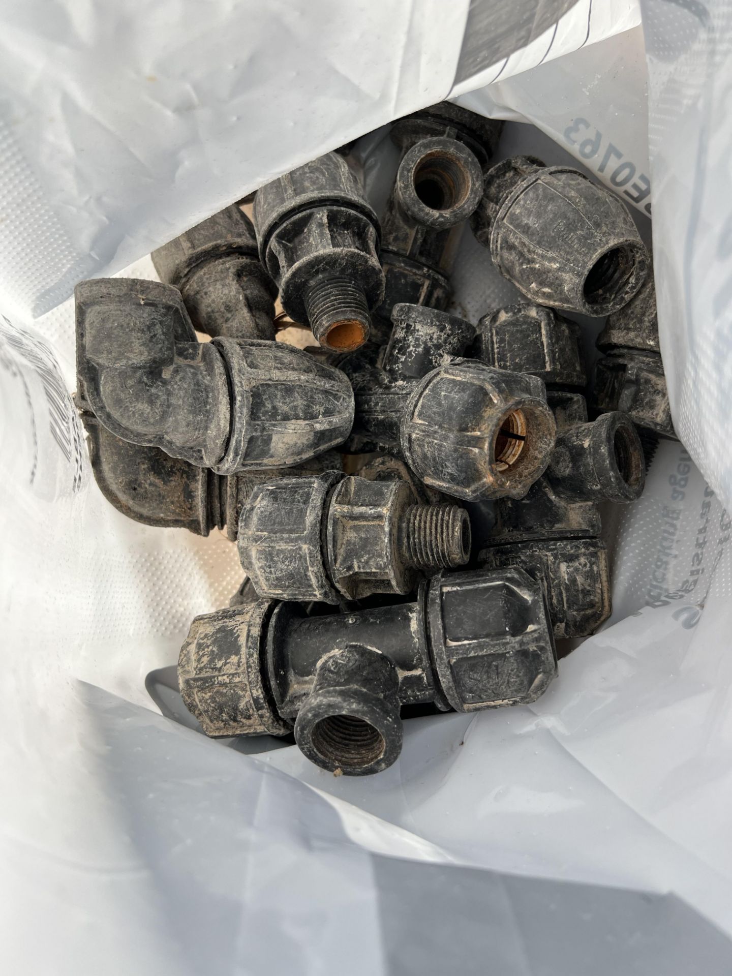 Water pipe fittings - Image 3 of 3