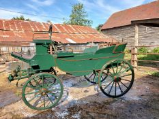 LANDAU built in France to suit 16hh single or pair. The unusual open body with doors and ornate