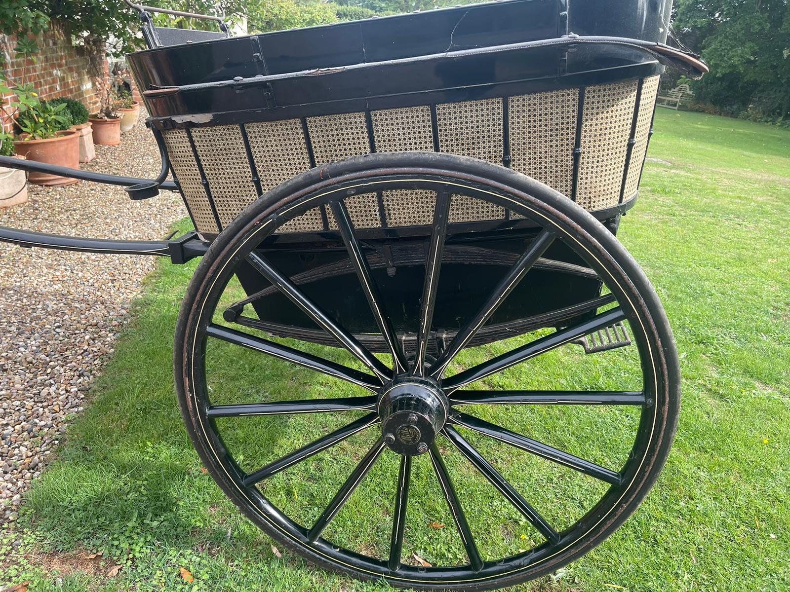 GOVERNESS CAR by Mills & Sons of Paddington to suit 13.2hh - Image 3 of 7