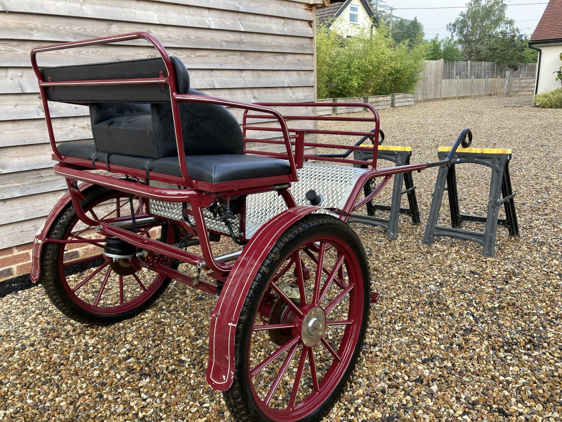 TWO WHEEL EXERCISE VEHICLE to suit 15 to 17hh. Painted maroon with white lining, and with black - Image 2 of 2