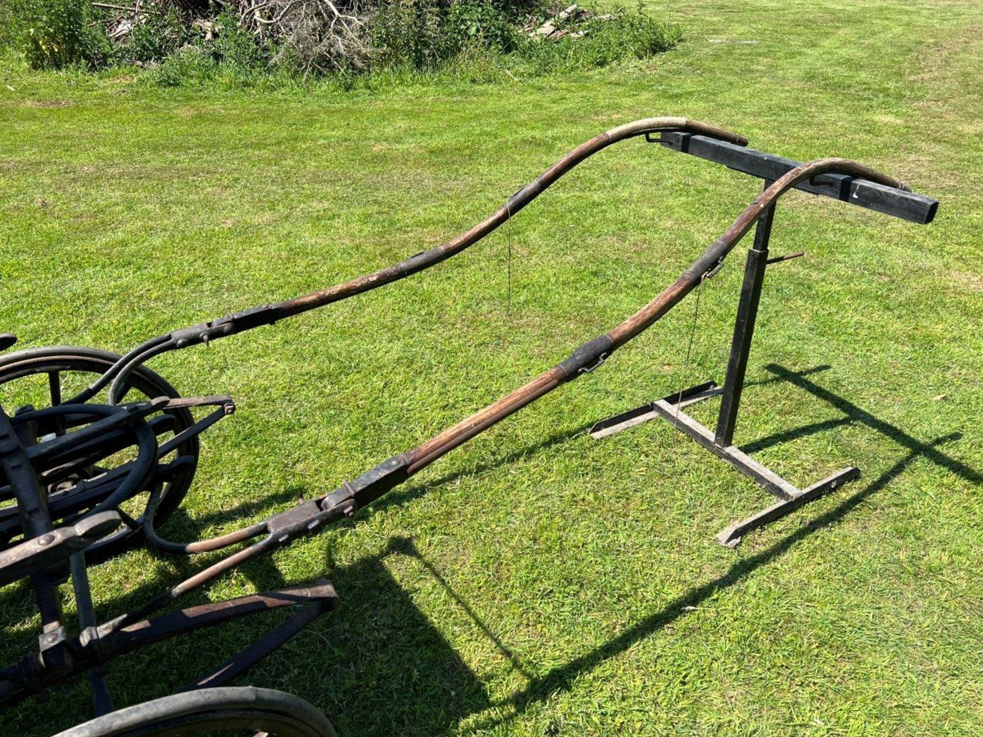 FOUR-WHEEL GOVERNESS CAR late Victorian, built by J. Collins & Co. Ltd, of Oxford & Faringdon to - Image 2 of 7