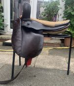 17.5" Victorian side saddle with roller bar fitting and crutch.