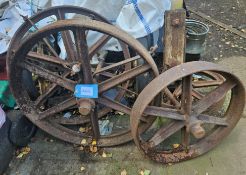 Set of 4 original shepherd hut wheels and axles