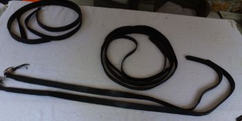 Pair of Zilco 64" traces with shackles together with an assortment of single black traces.