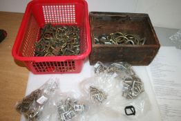 Quantity of saddlers' harness fittings/buckles