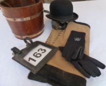 Wooden feed bucket and hessian bag for hanging under a wagon, with black leather number holder