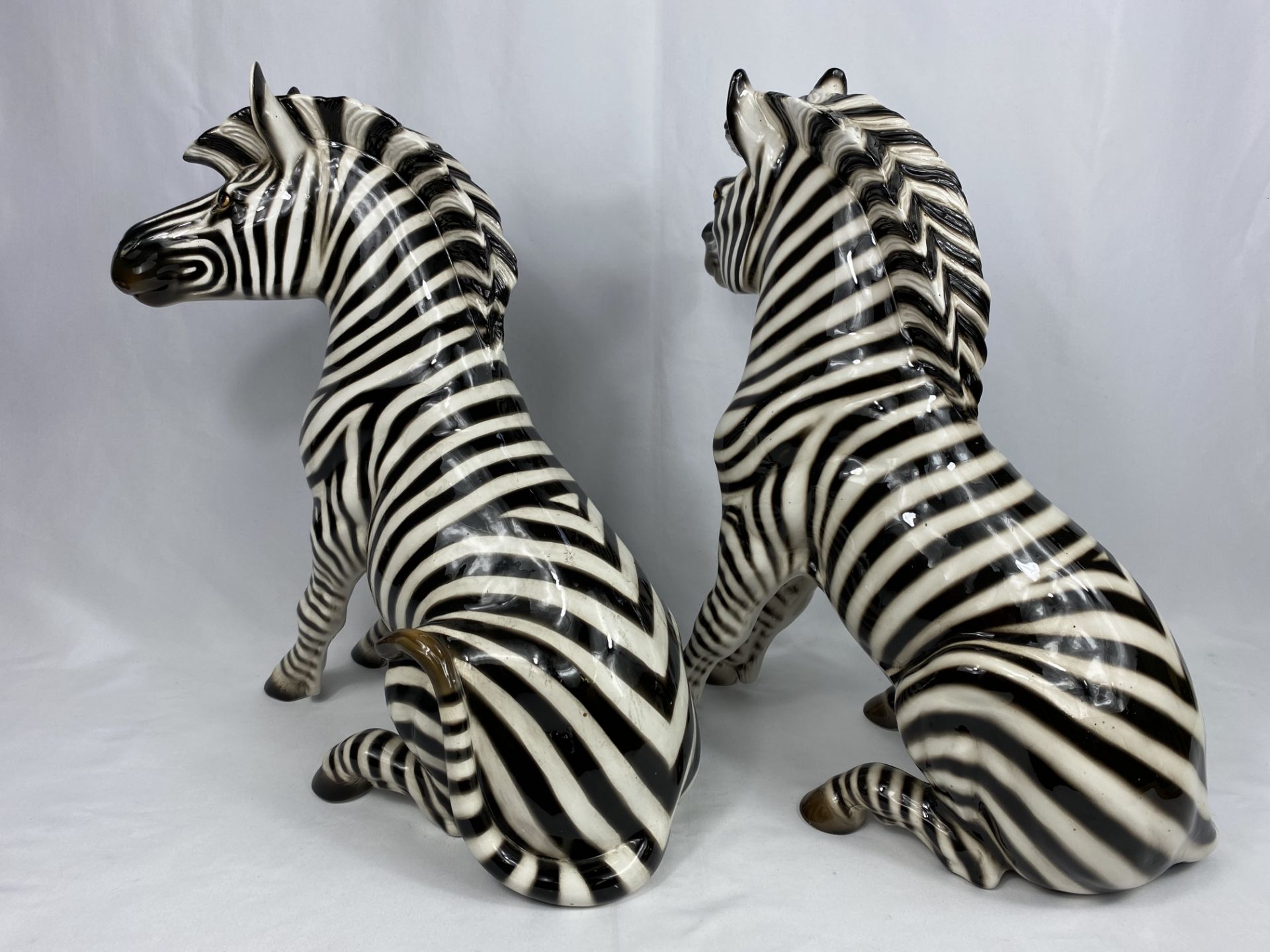 A pair of Italian ceramic zebras - Image 5 of 6