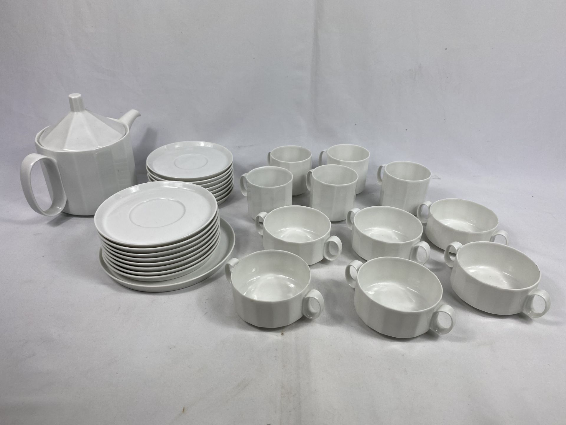 Quantity of Rosenthal tableware