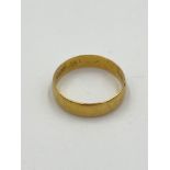 22ct gold band