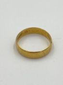 22ct gold band