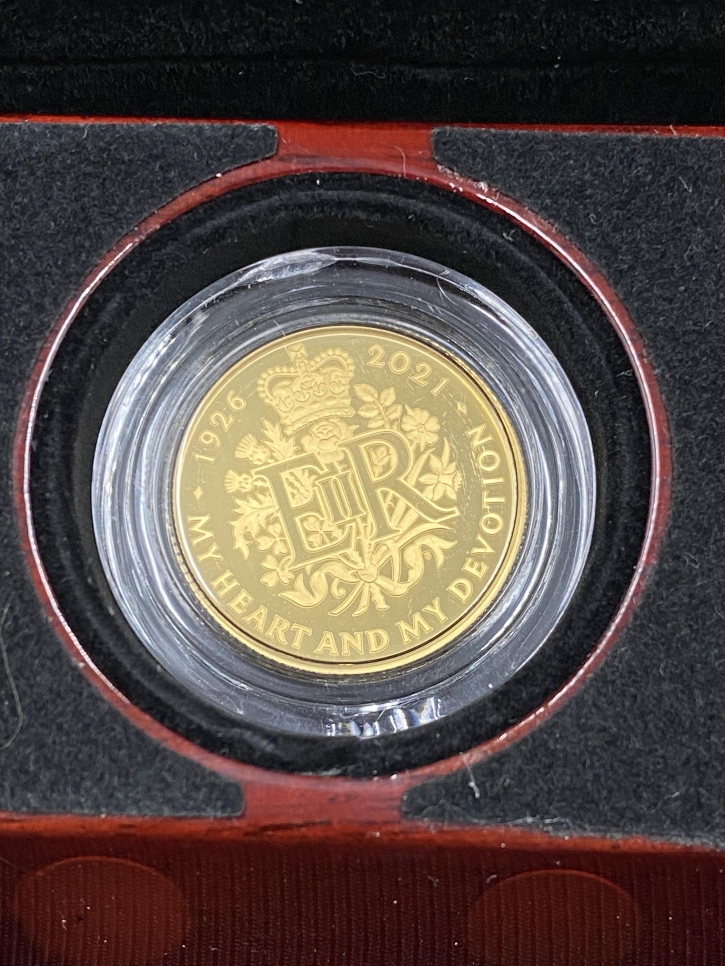 Royal Mail limited edition 2021 quarter ounce gold coin - Image 3 of 5