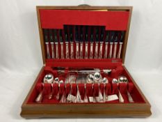 Flexfit canteen of silver plate cutlery