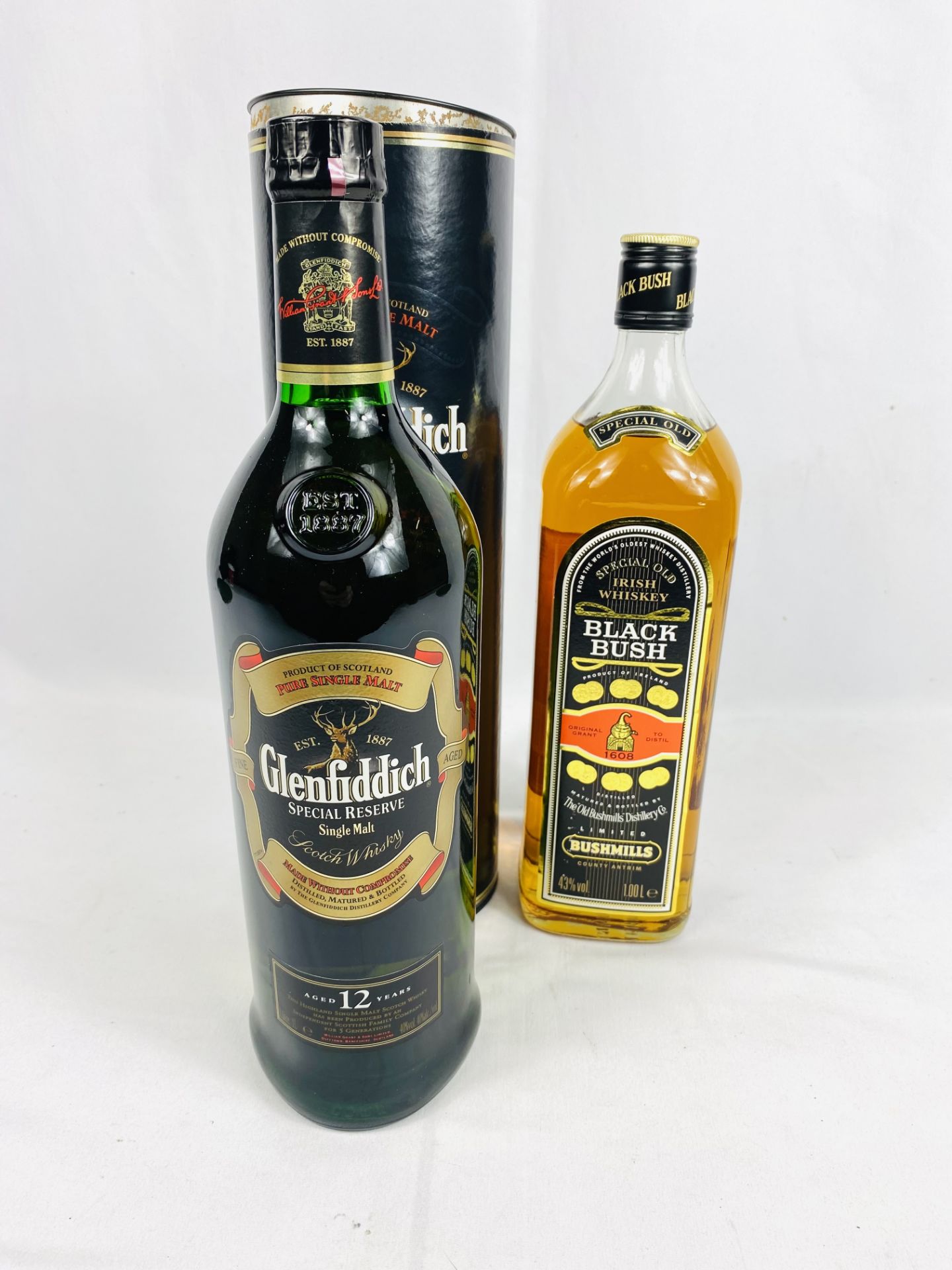 1L bottle Bushmills Black Bush Irish whisky; together with a 1L bottle of Glenfiddich whisky. - Image 3 of 3