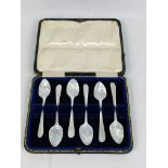 Boxed set of six mother of pearl tea spoons