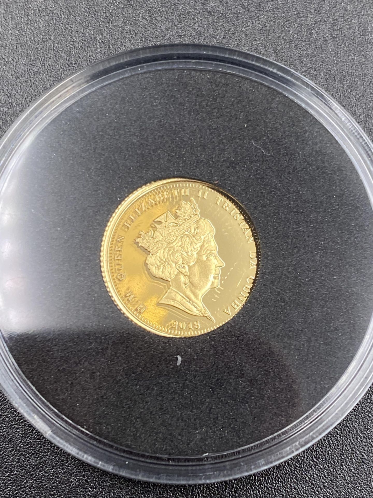 2016 gold quarter sovereign - Image 2 of 3