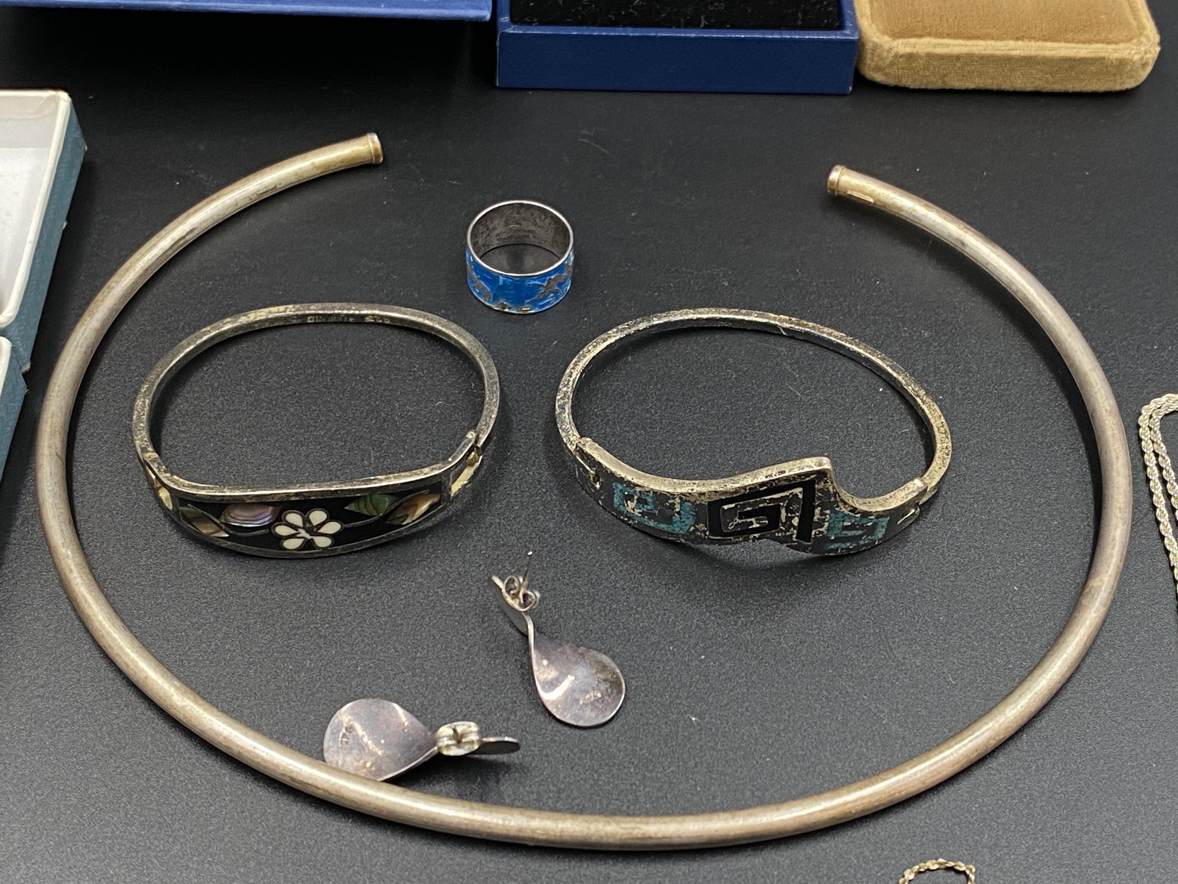 Quantity of silver and other jewellery - Image 6 of 7