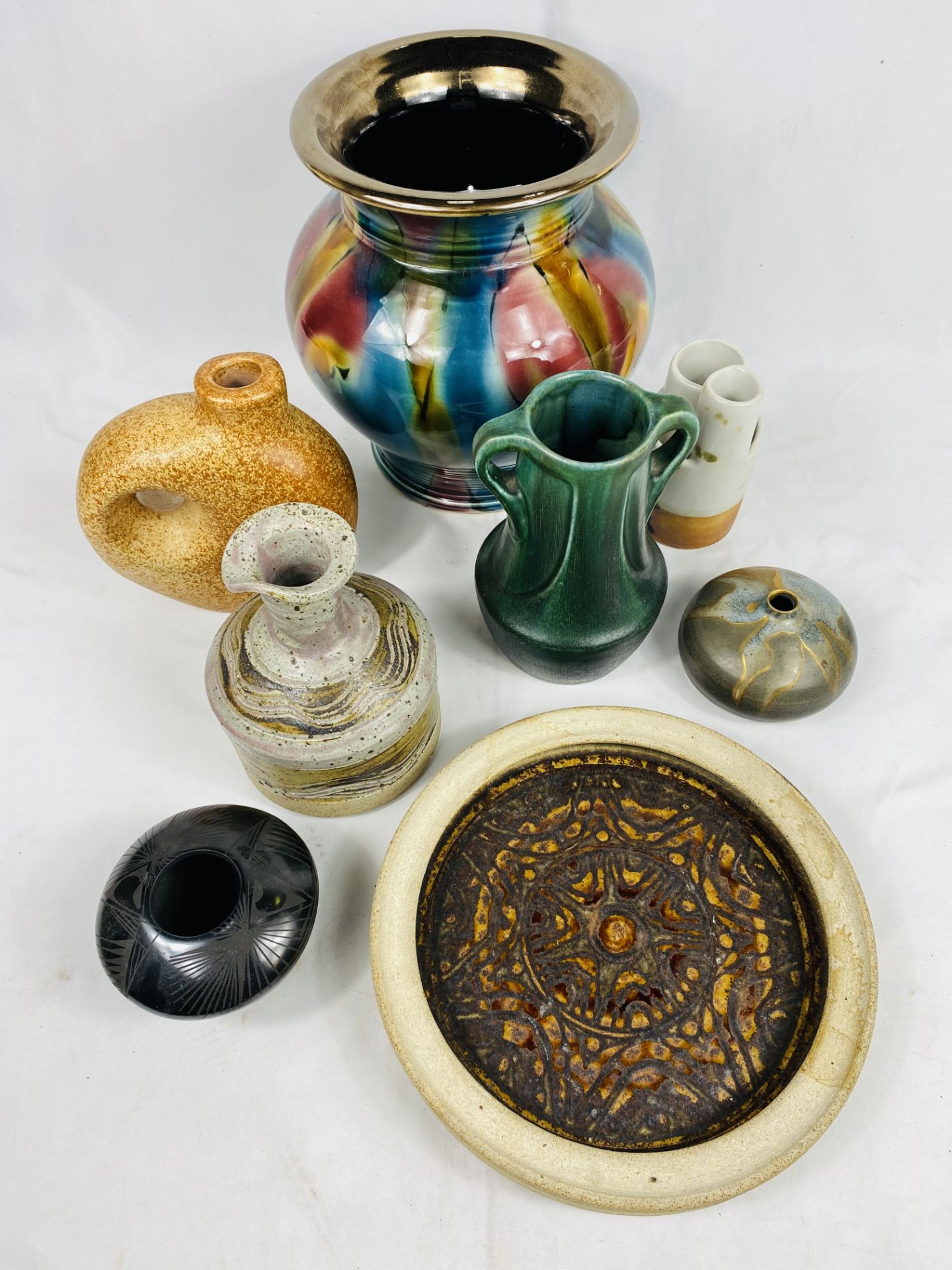 Collection of studio pottery - Image 2 of 4