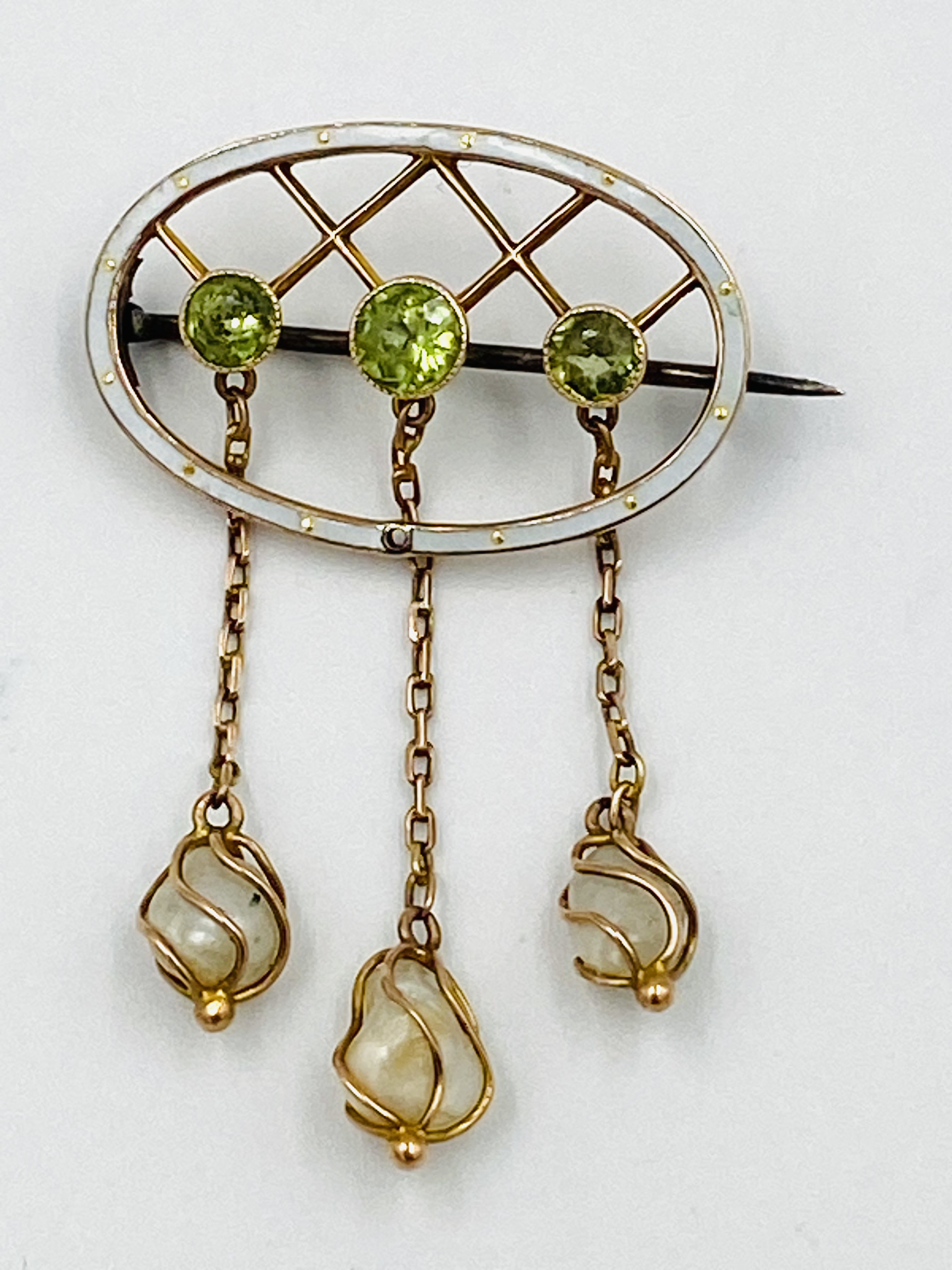 9ct gold and enamel brooch with three pearl drops