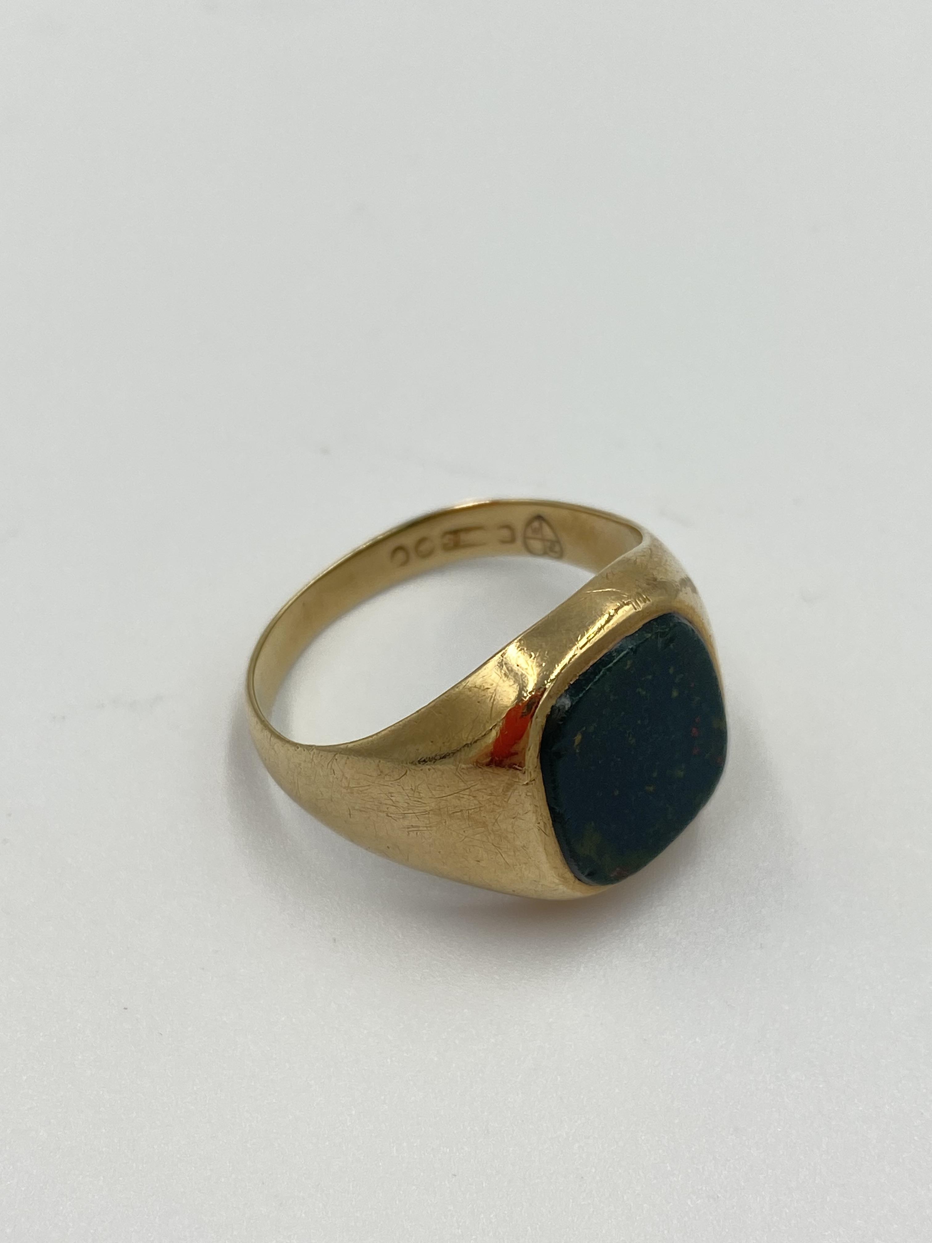 9ct gold and agate ring - Image 5 of 5