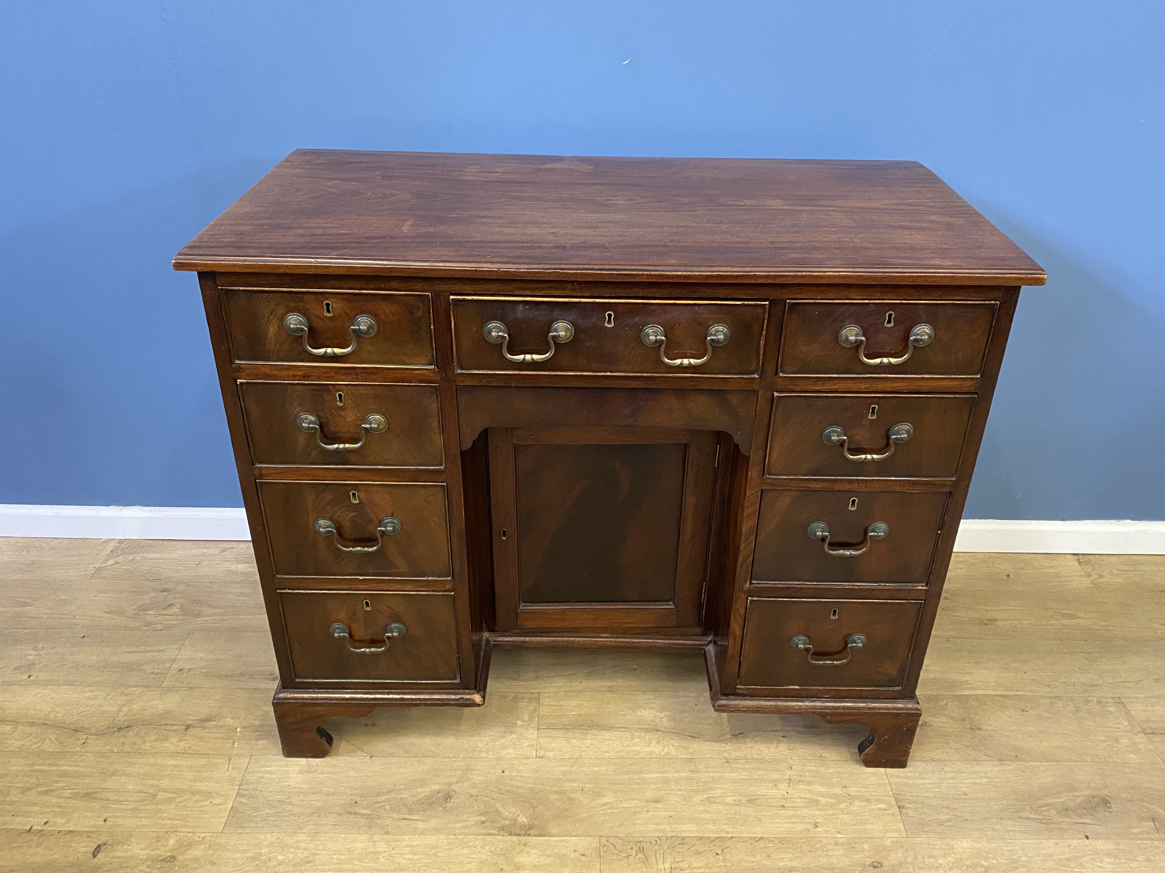 Mahogany kneehole desk