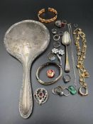 Quantity of silver and costume jewellery