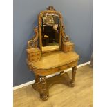 Victorian mahogany dressing table