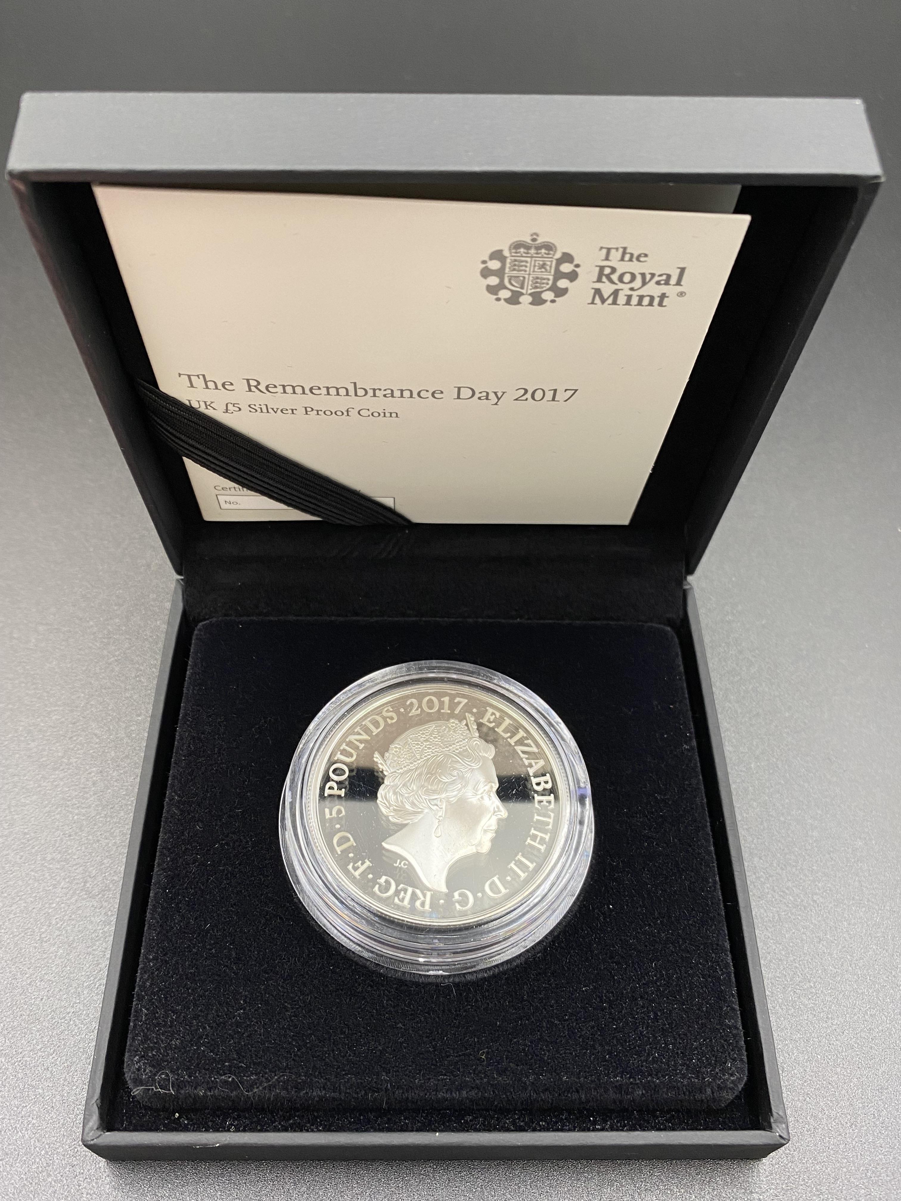 Royal Mint Remembrance Day 2017 £5 silver proof coin - Image 5 of 5