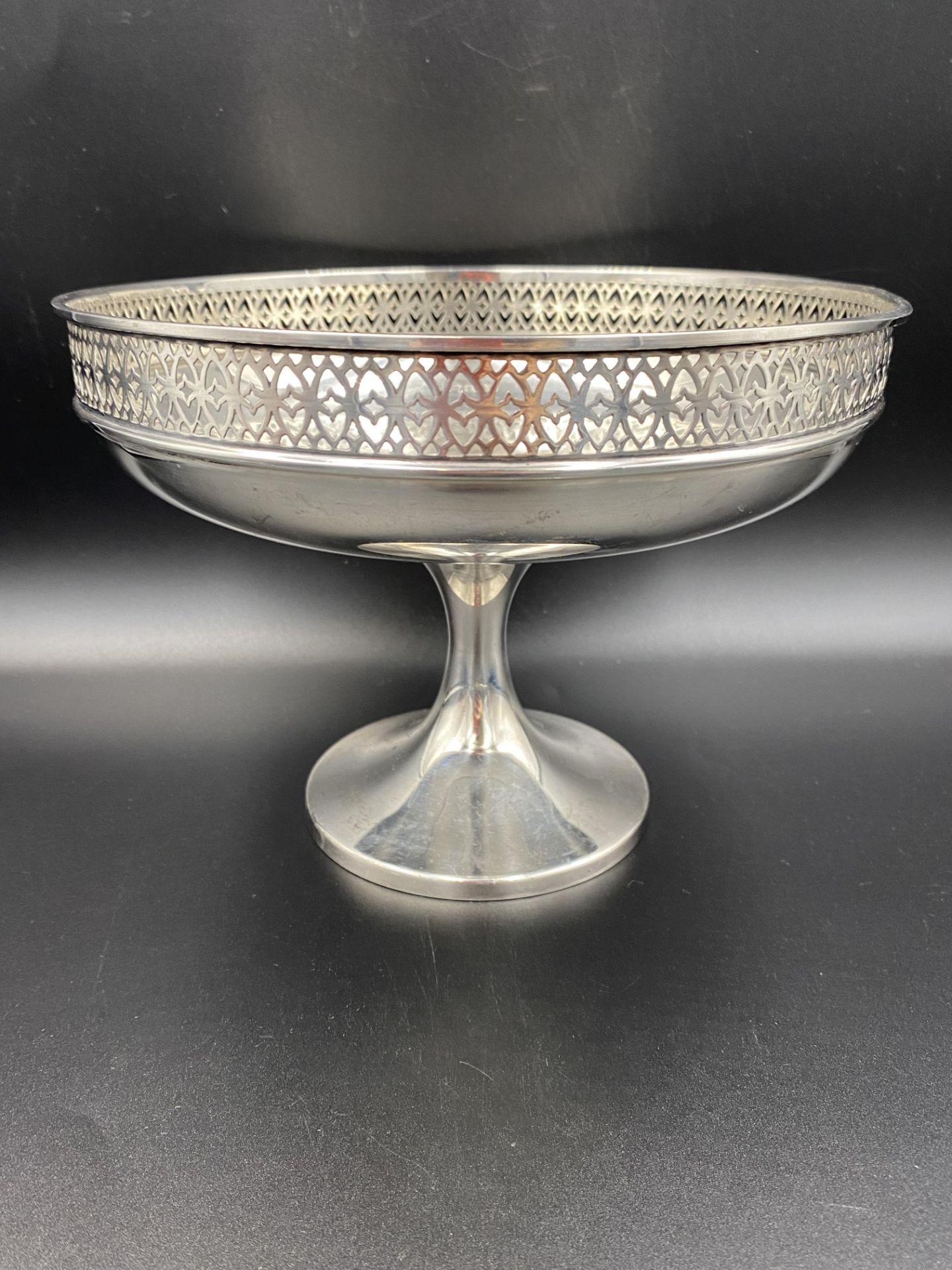 Walker & Hall silver galleried fruit bowl - Image 3 of 5