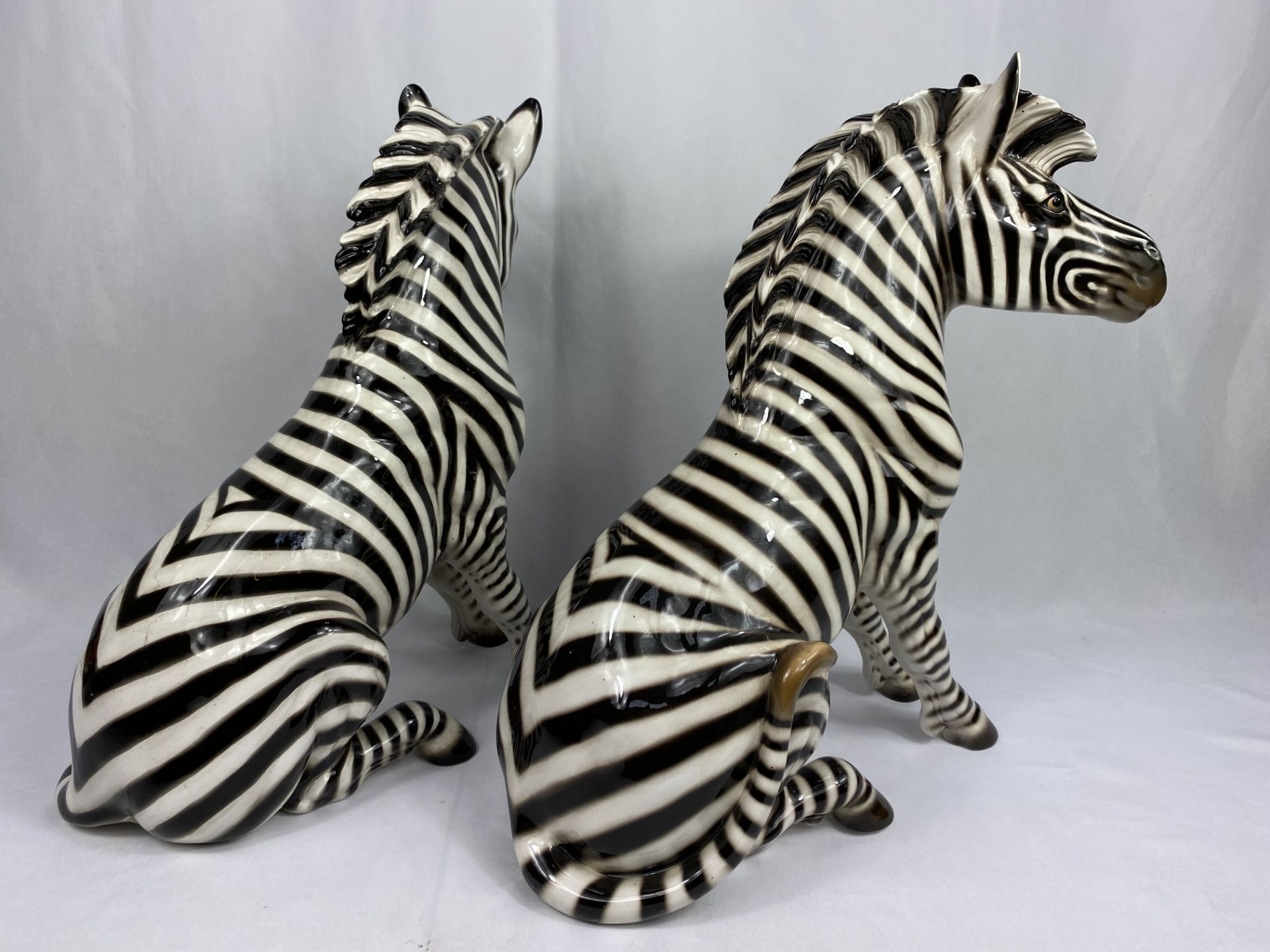 A pair of Italian ceramic zebras - Image 4 of 6