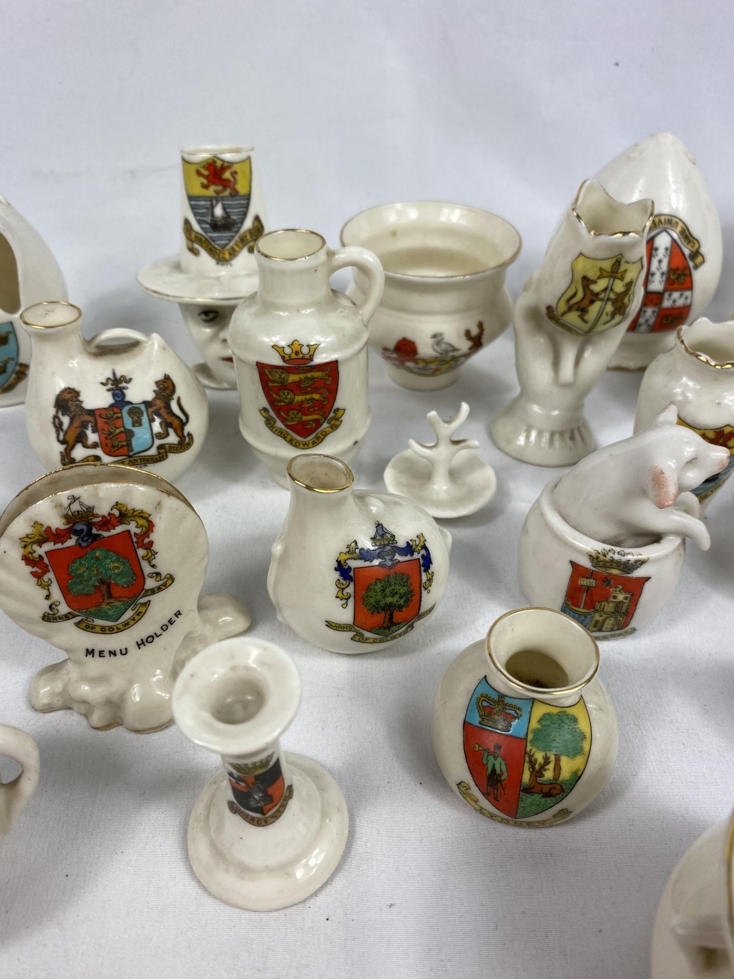 Collection of crested china - Image 3 of 6