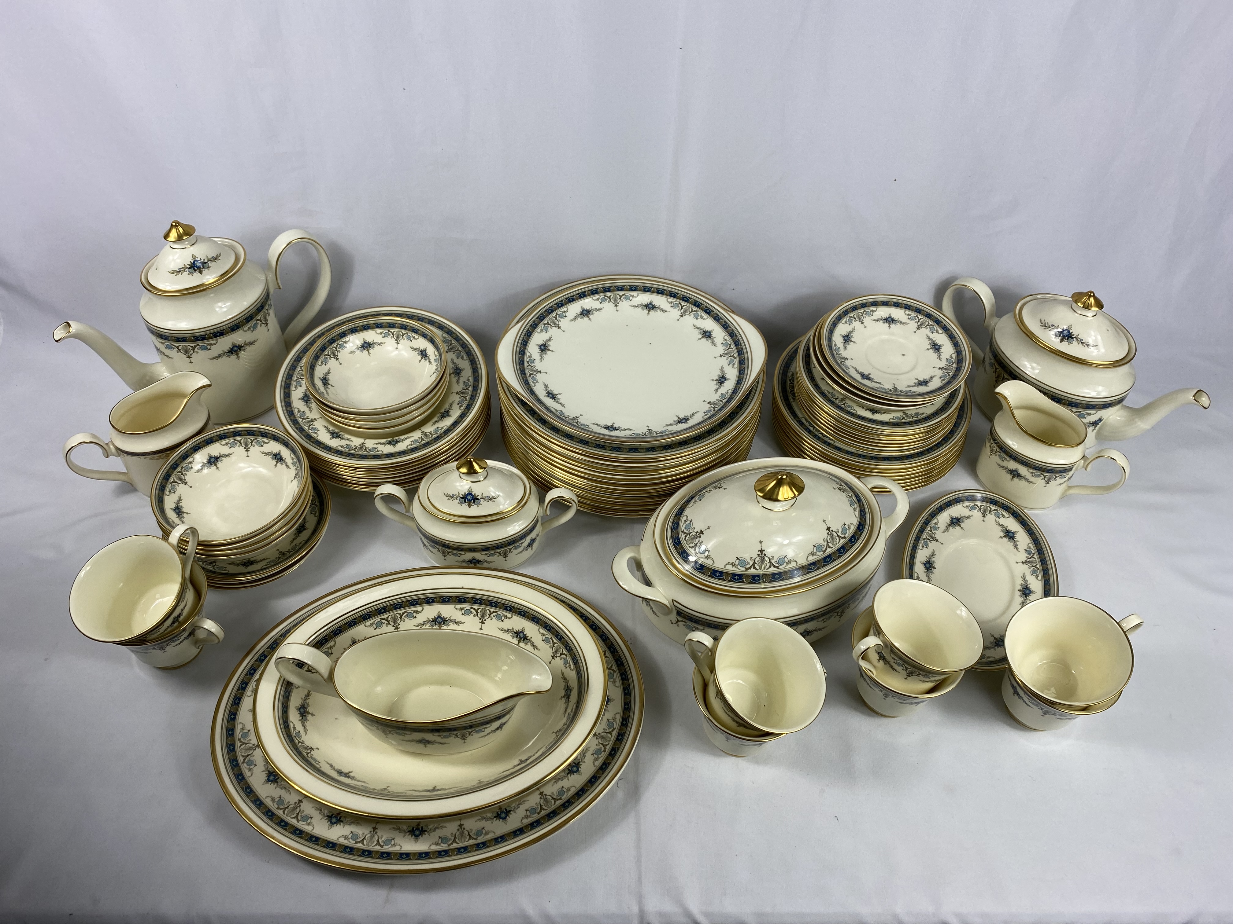 Minton Grasmere part dinner service