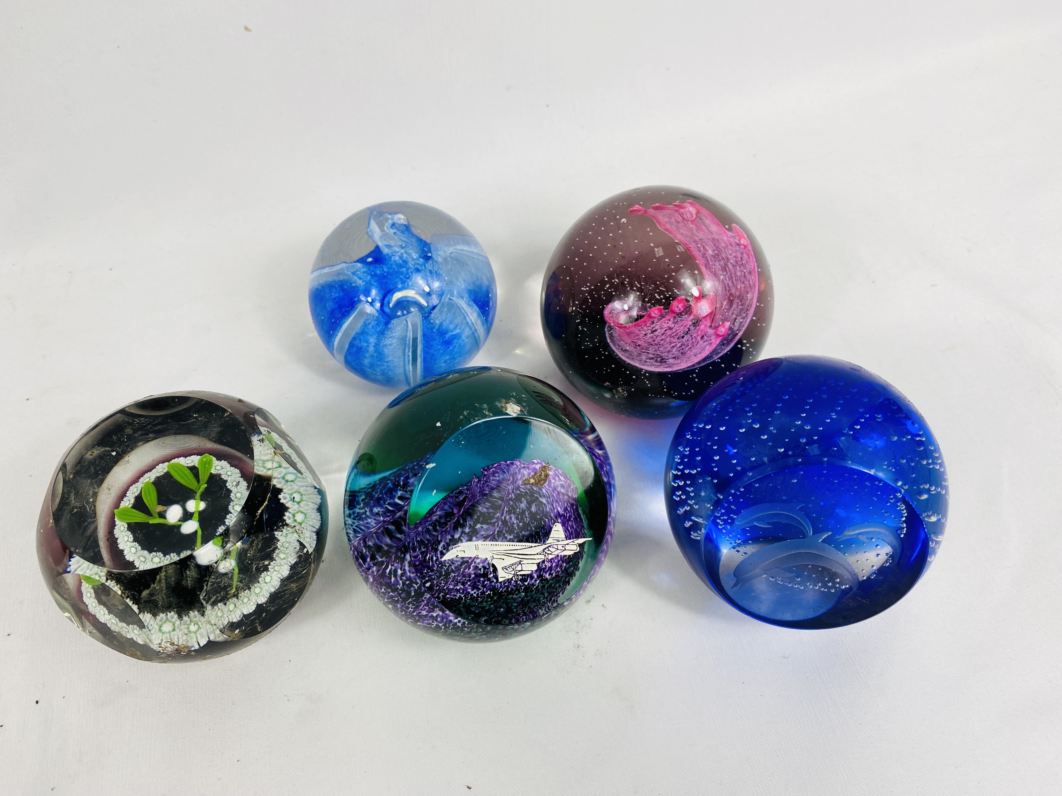 Five Caithness paperweights - Image 2 of 4