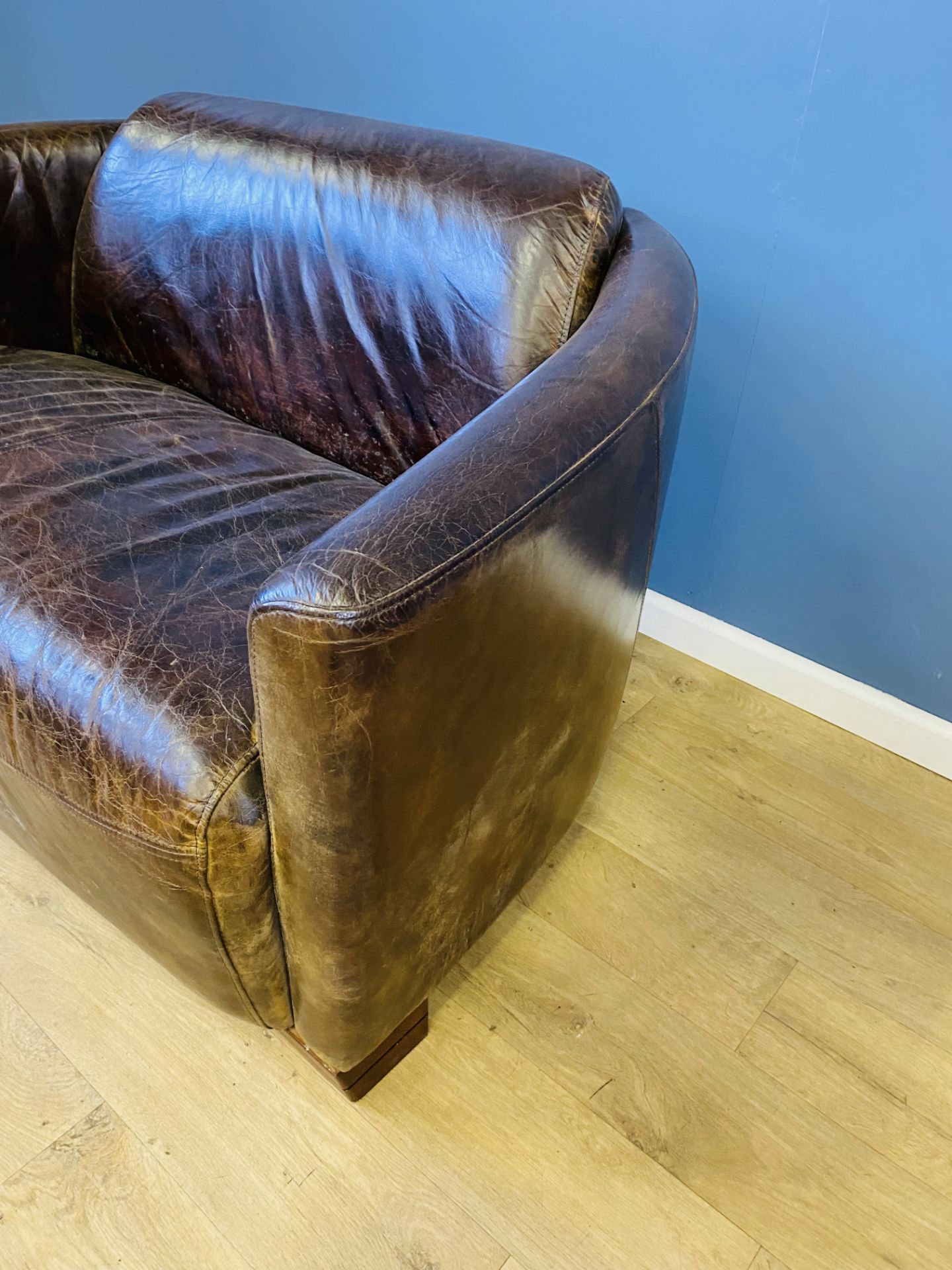 Leather art deco style settee - Image 2 of 5