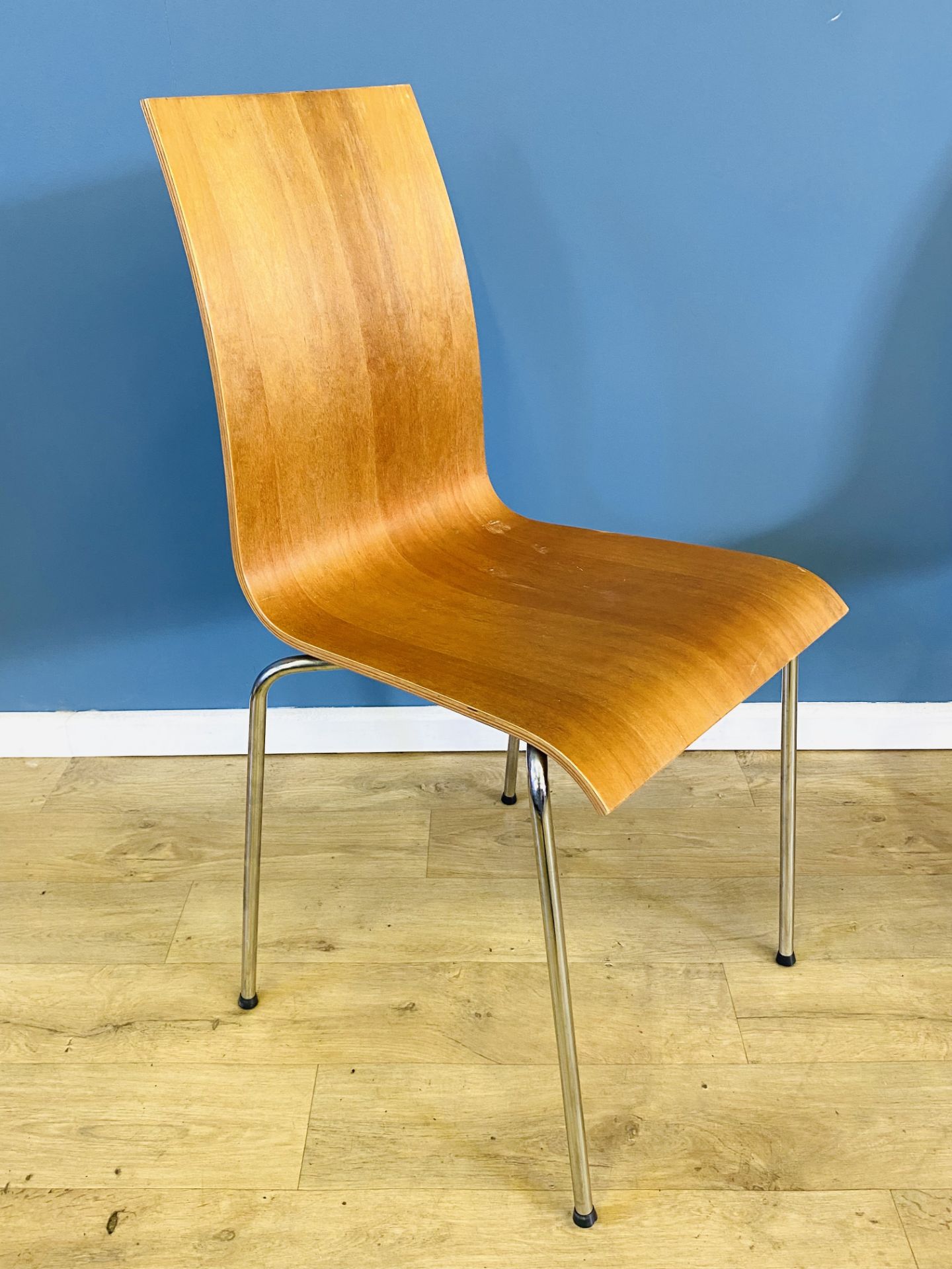 Three contemporary bentwood chairs - Image 3 of 4