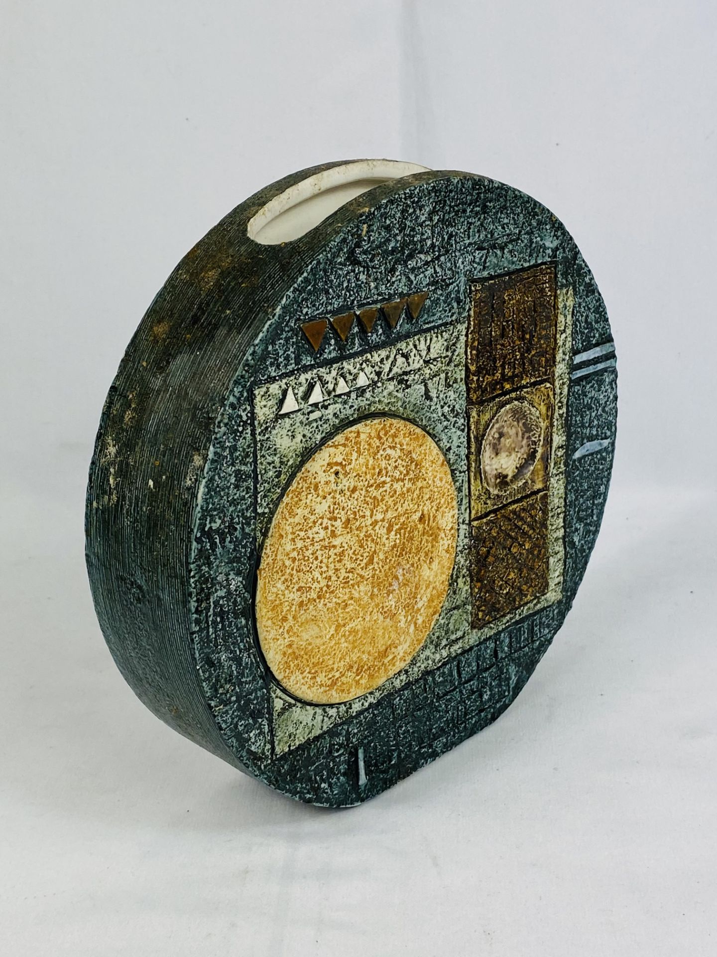 Troika pottery vase - Image 6 of 6