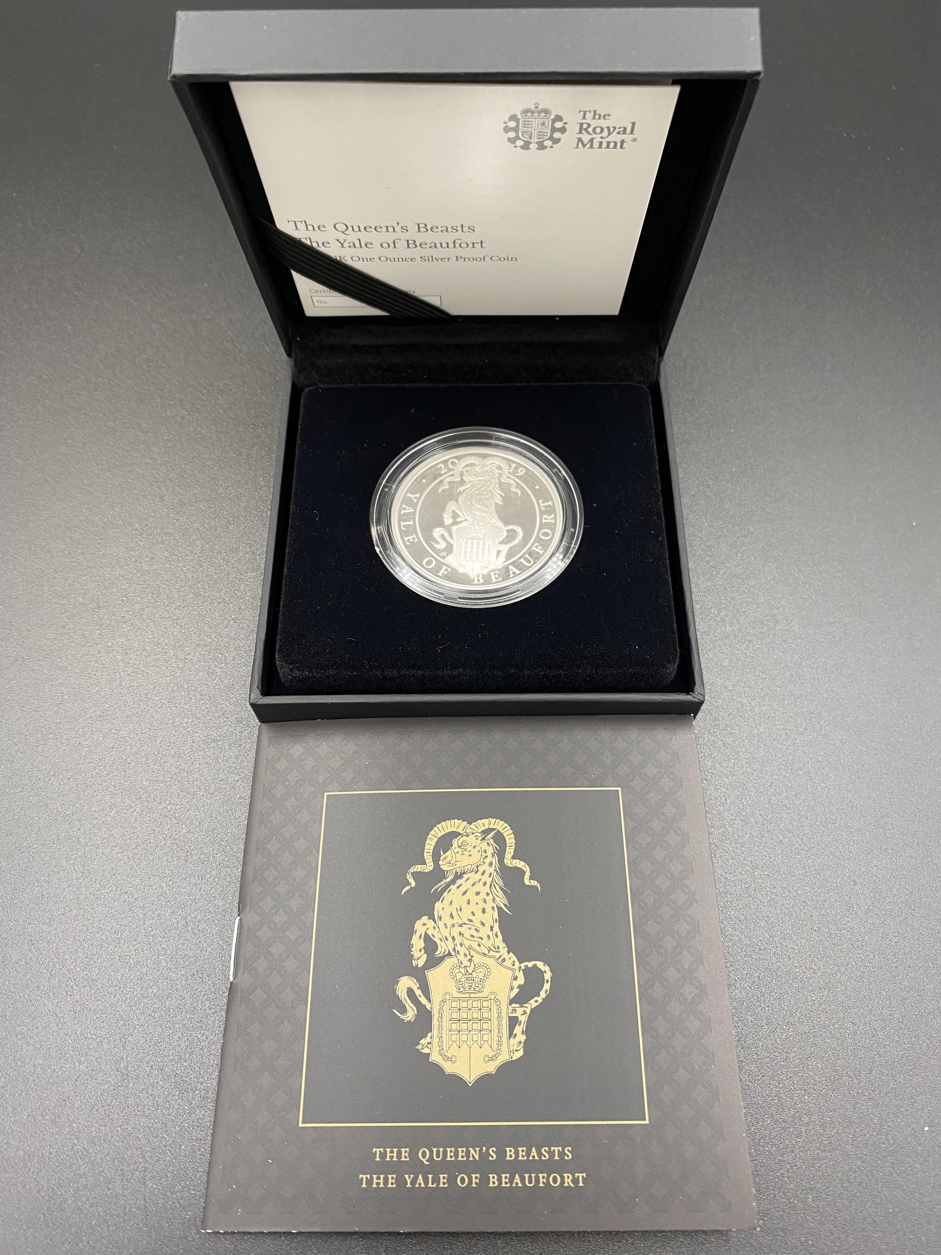 Royal Mint Queen's Beasts Yale of Beaufort 2019 one ounce silver proof coin - Image 2 of 4