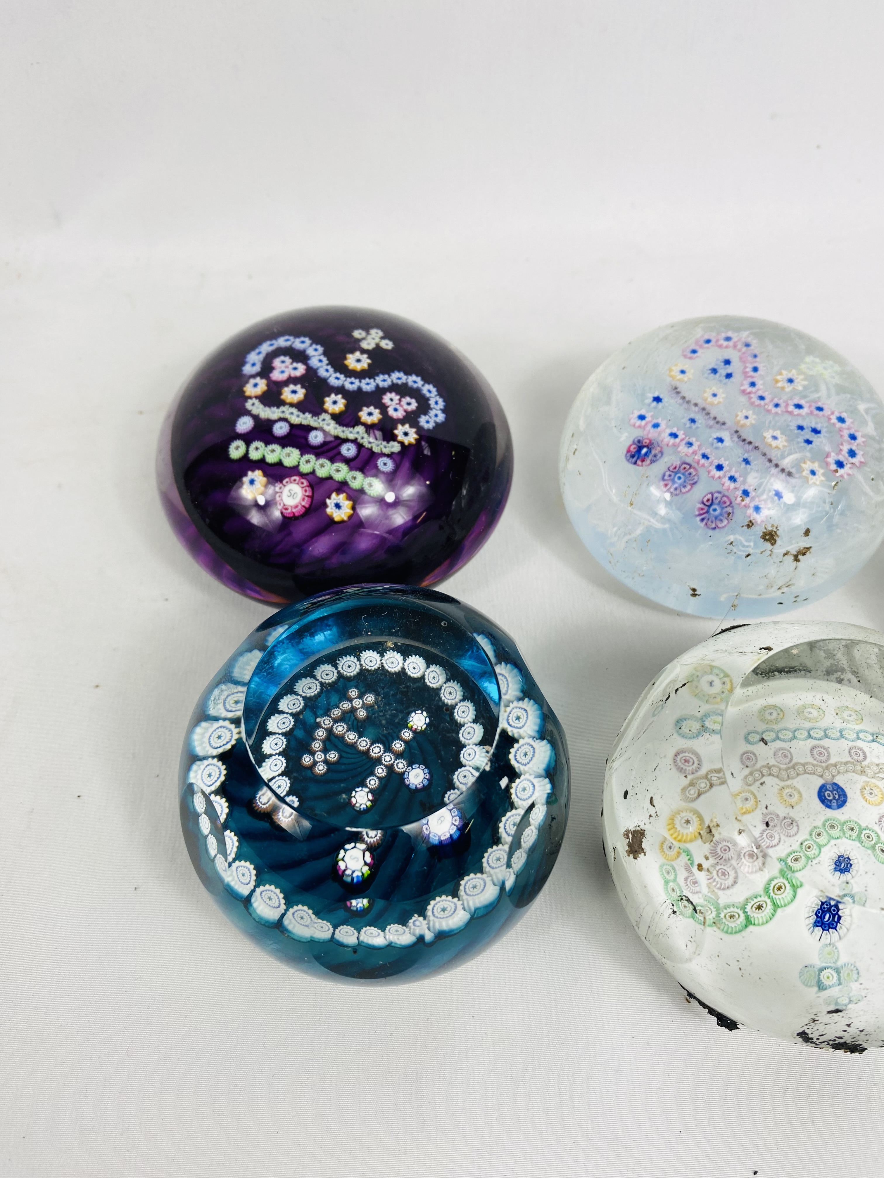 Five Caithness glass paperweights - Image 3 of 4